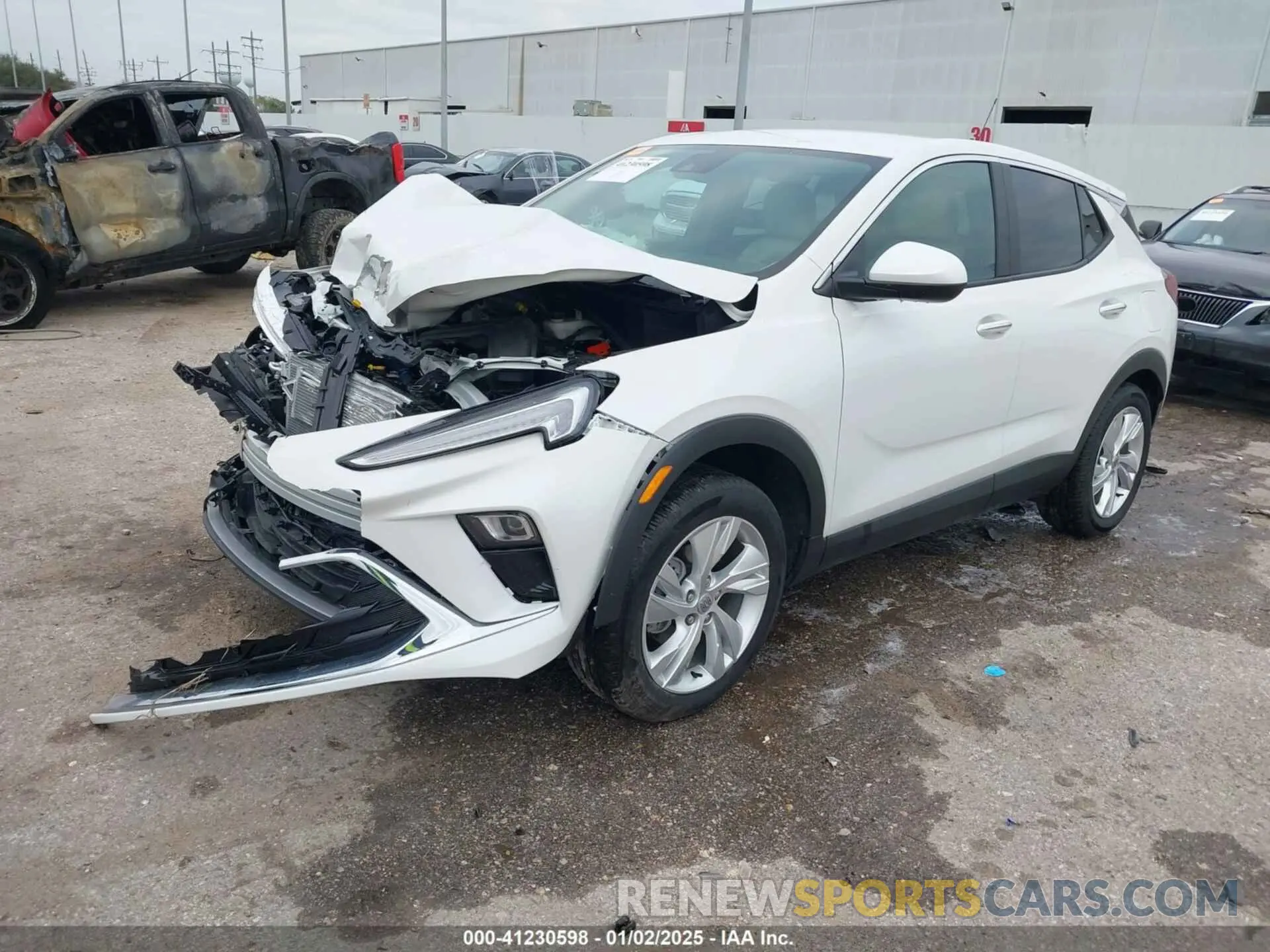 2 fotografías del automóvil dañado KL4AMBSLXRB078180 BUICK ENCORE GX 2024