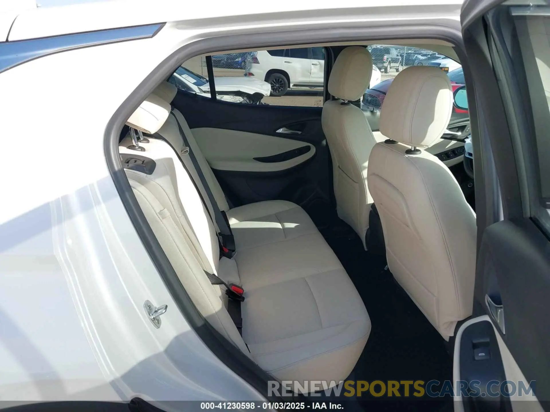 8 fotografías del automóvil dañado KL4AMBSLXRB078180 BUICK ENCORE GX 2024