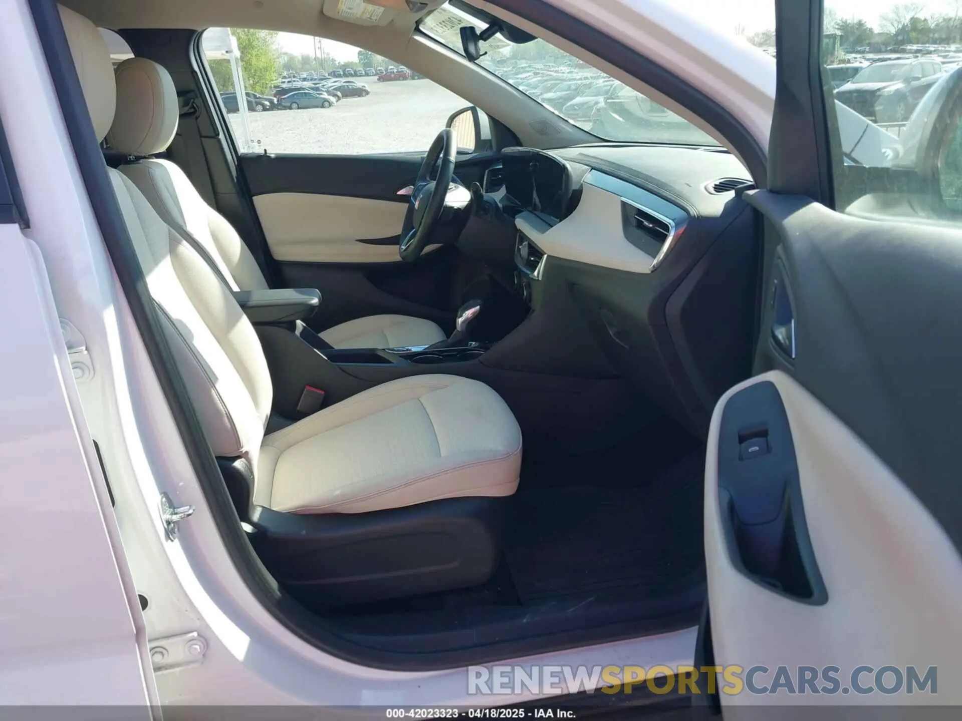 5 fotografías del automóvil dañado KL4AMCSL4RB003173 BUICK ENCORE GX 2024