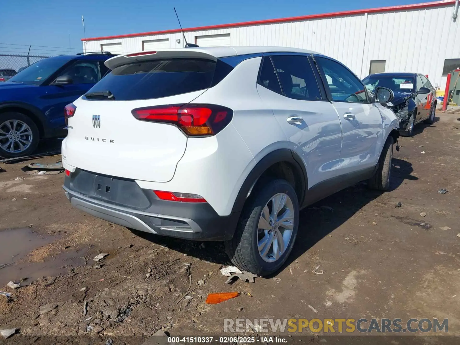 4 fotografías del automóvil dañado KL4AMCSL7RB004379 BUICK ENCORE GX 2024