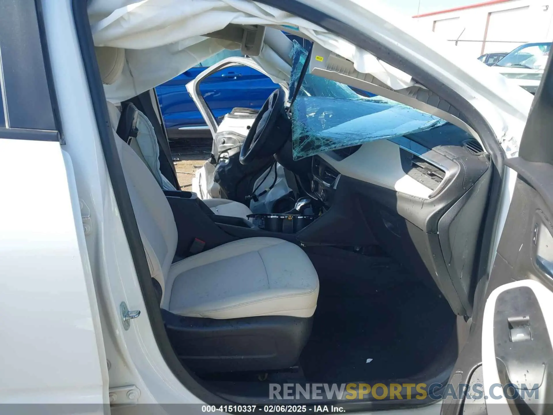 5 fotografías del automóvil dañado KL4AMCSL7RB004379 BUICK ENCORE GX 2024
