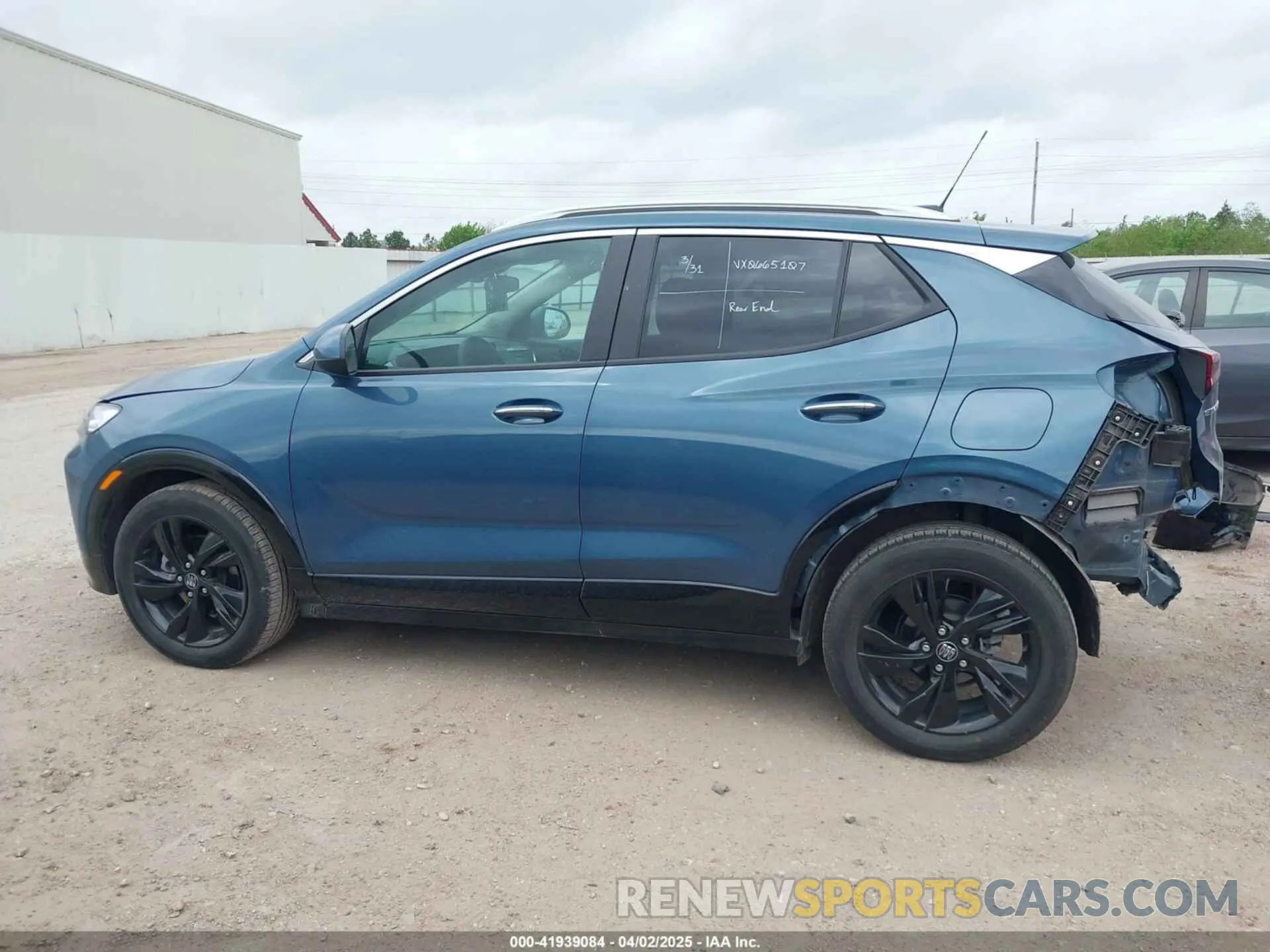 15 fotografías del automóvil dañado KL4AMDSL6RB185772 BUICK ENCORE GX 2024