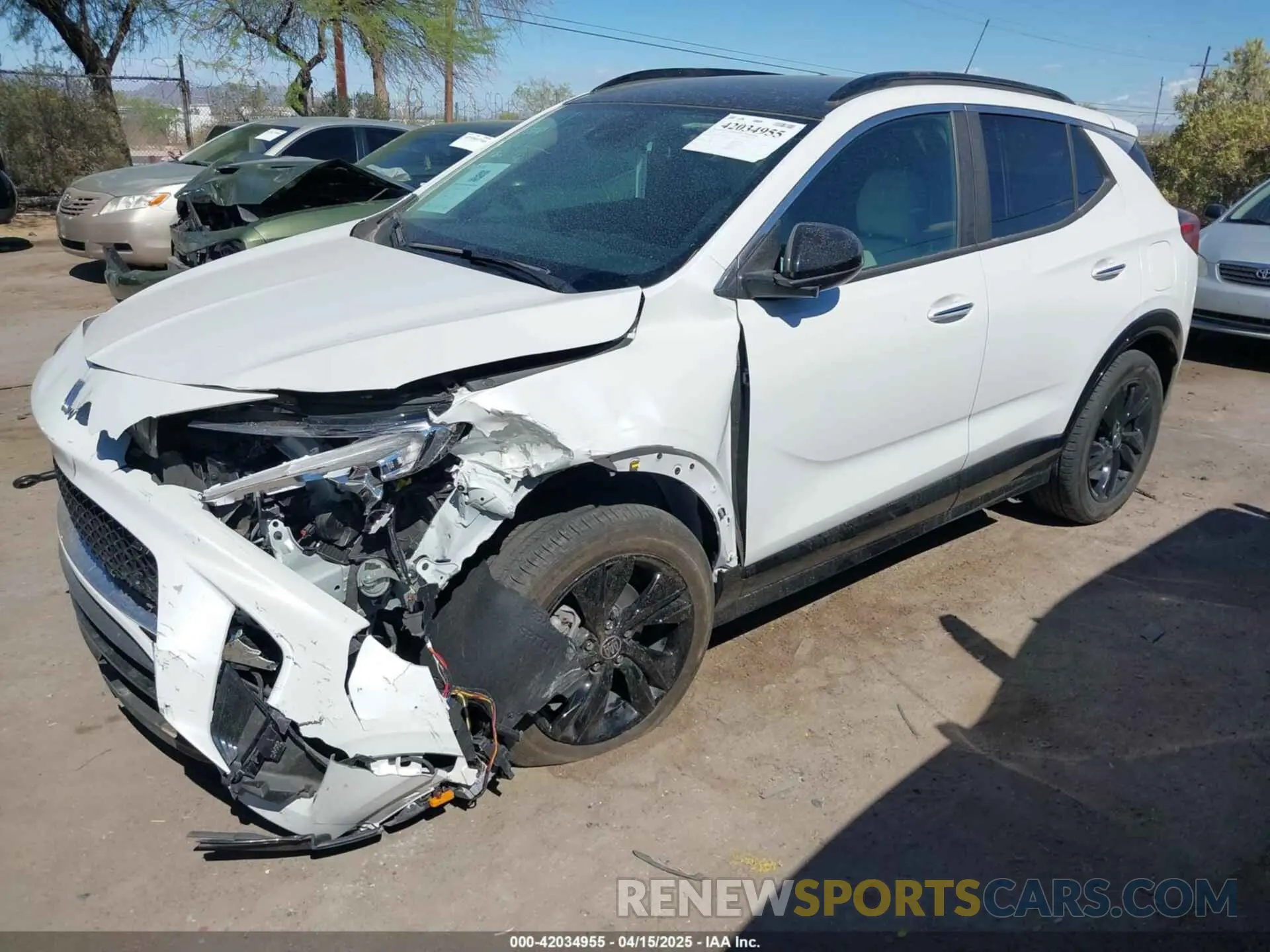 2 fotografías del automóvil dañado KL4AMDSLXRB080801 BUICK ENCORE GX 2024