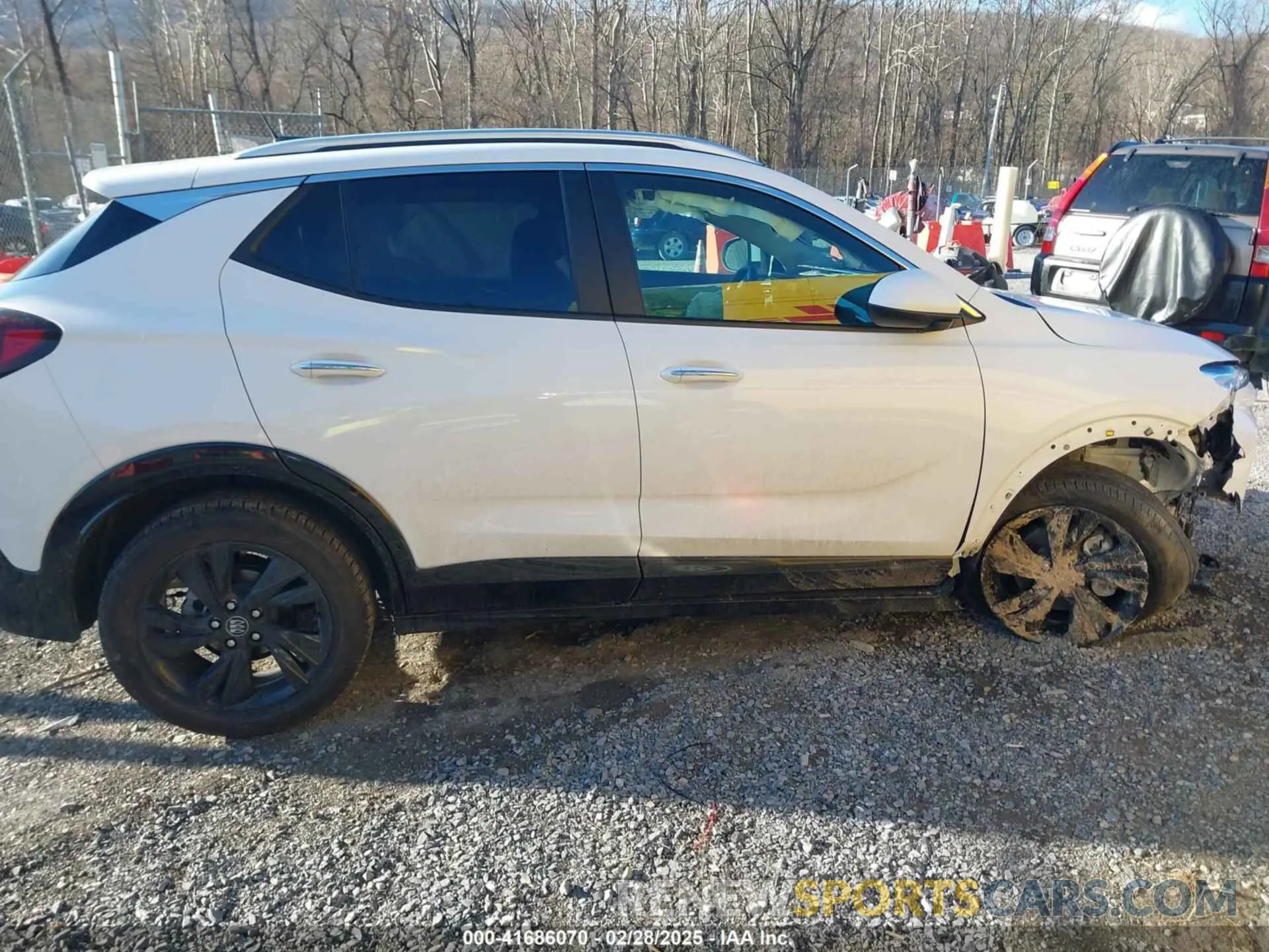 12 fotografías del automóvil dañado KL4AMESL3RB171995 BUICK ENCORE GX 2024
