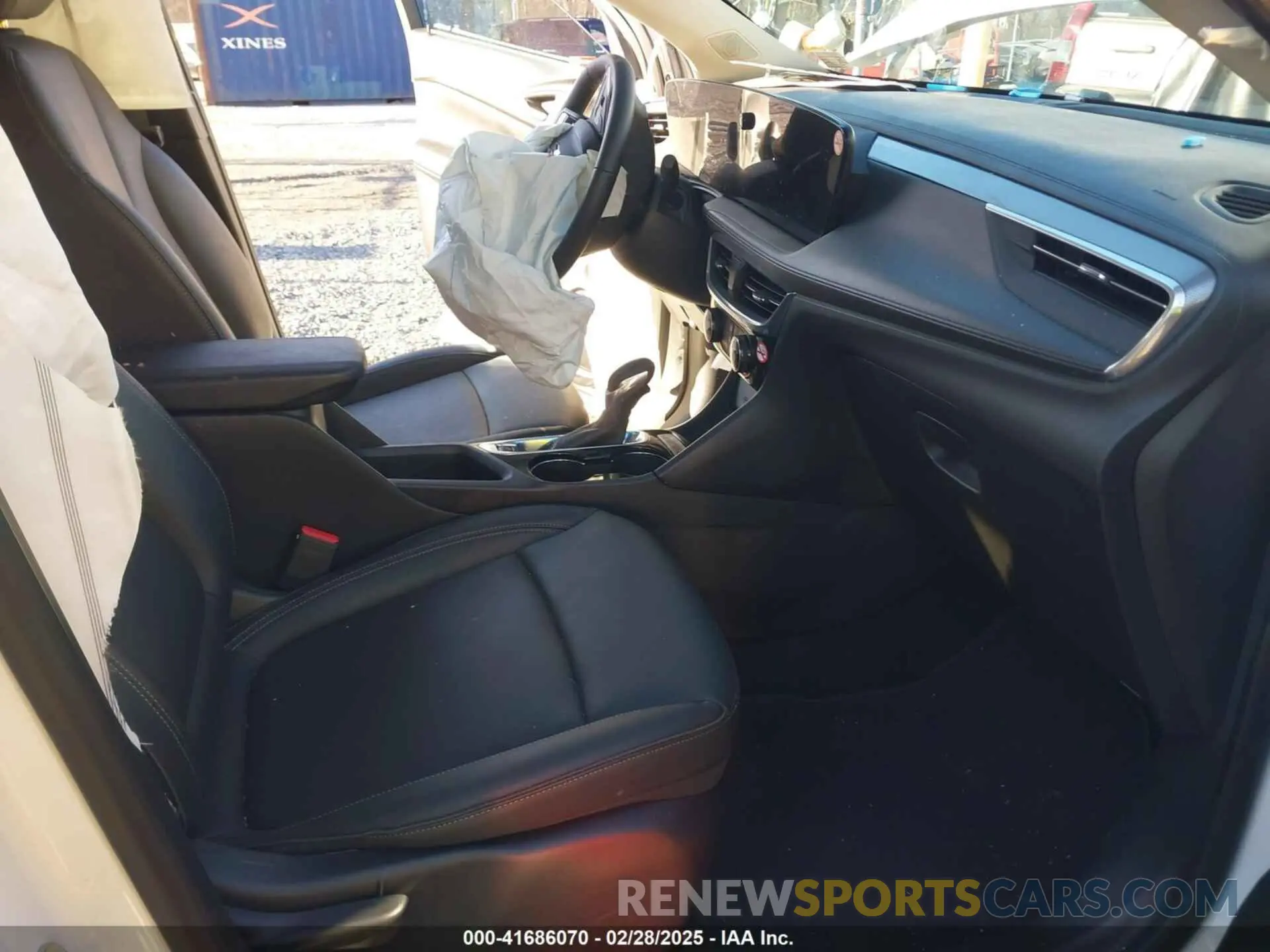5 fotografías del automóvil dañado KL4AMESL3RB171995 BUICK ENCORE GX 2024