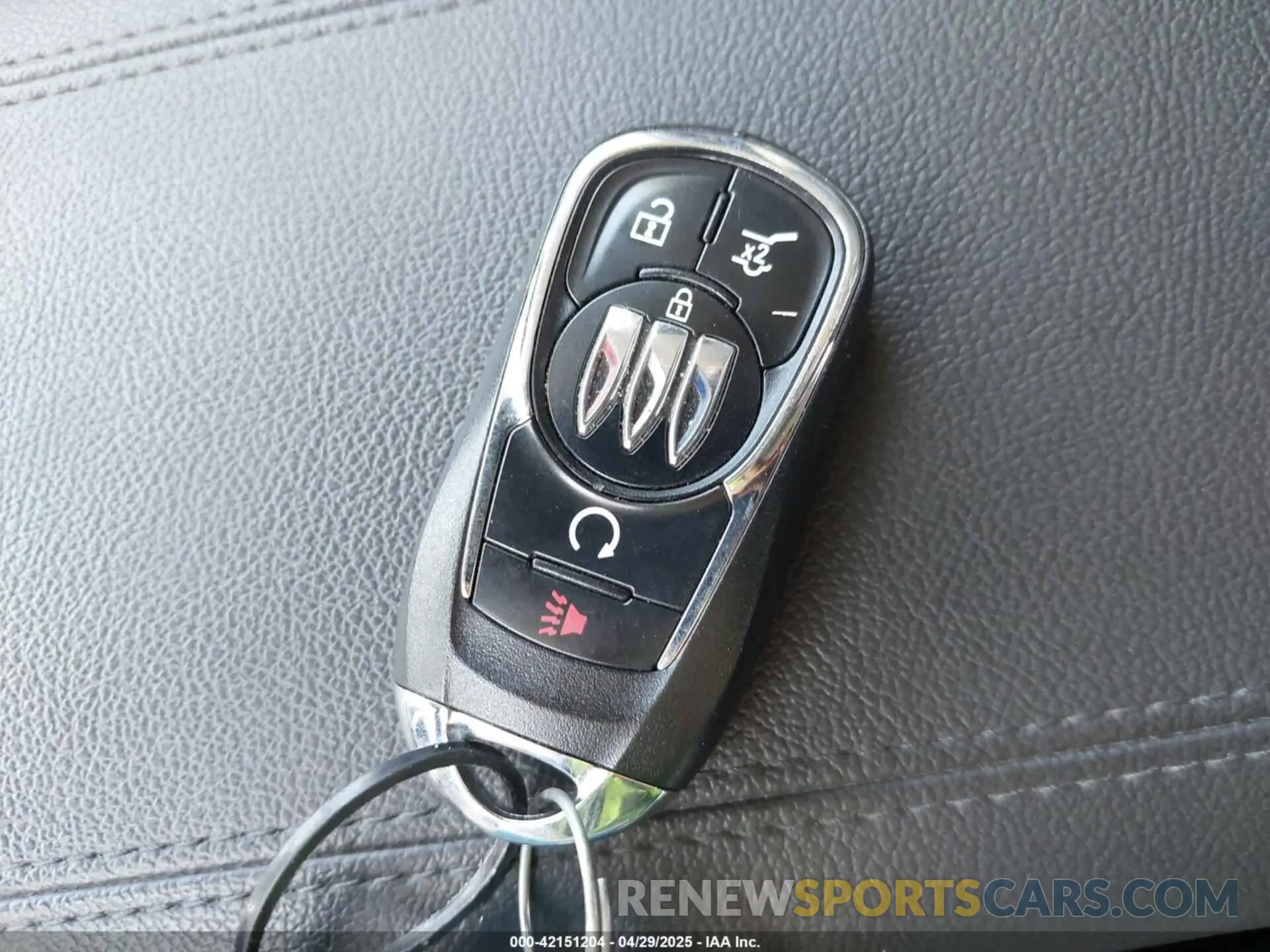11 fotografías del automóvil dañado KL4AMDSL7SB038317 BUICK ENCORE GX 2025