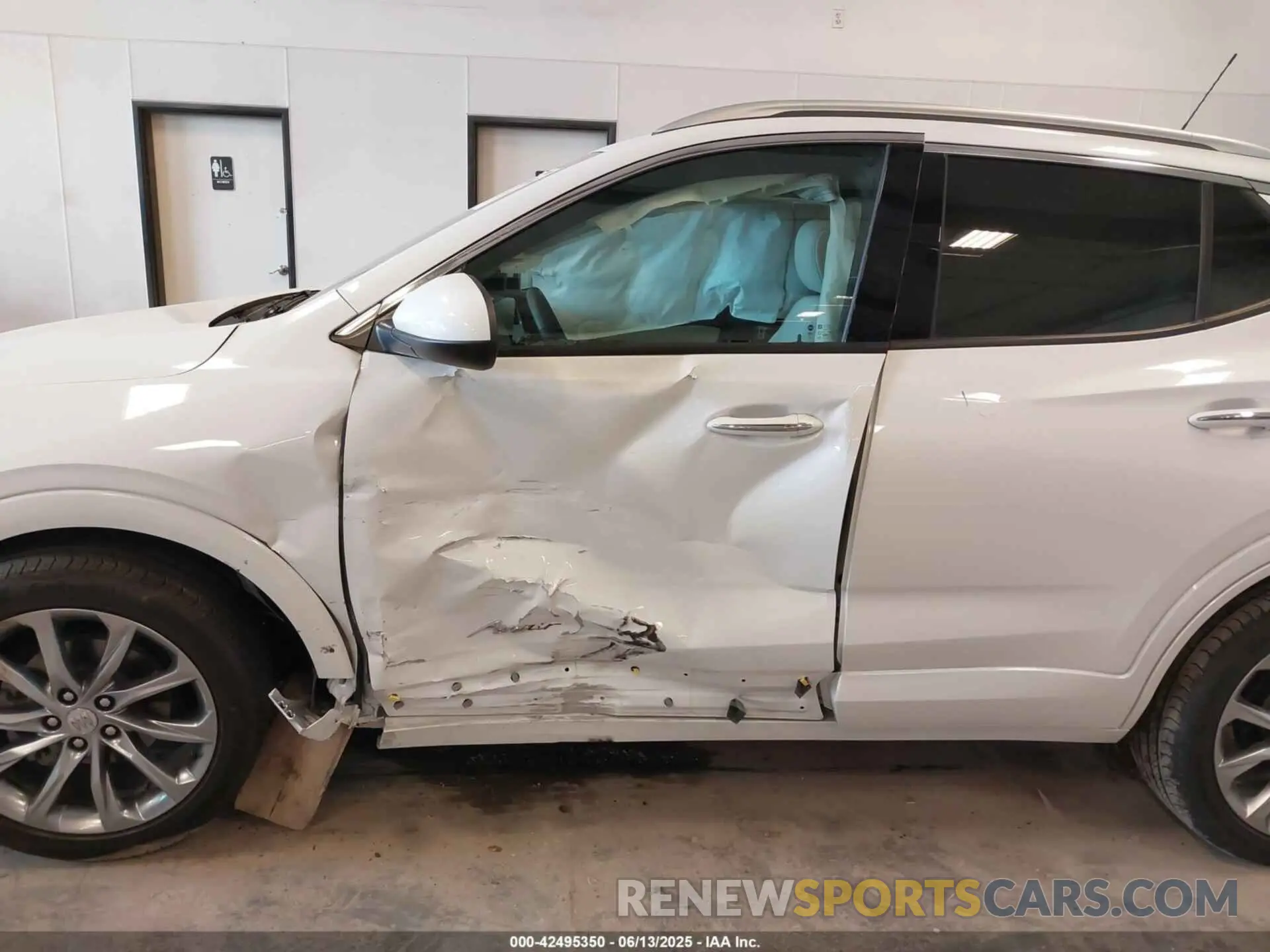 6 fotografías del automóvil dañado KL4AMGSL2SB028697 BUICK ENCORE GX 2025
