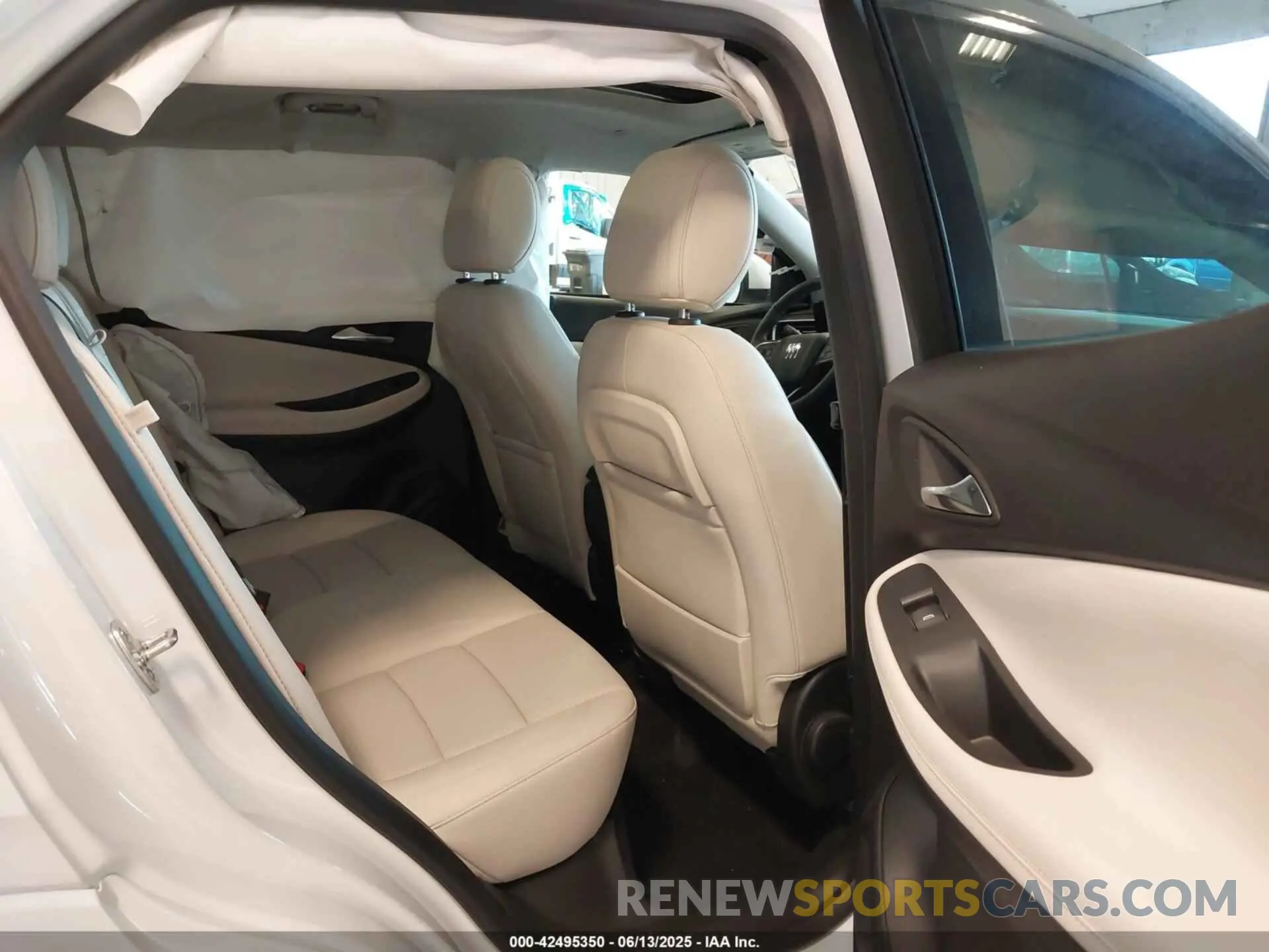 8 fotografías del automóvil dañado KL4AMGSL2SB028697 BUICK ENCORE GX 2025