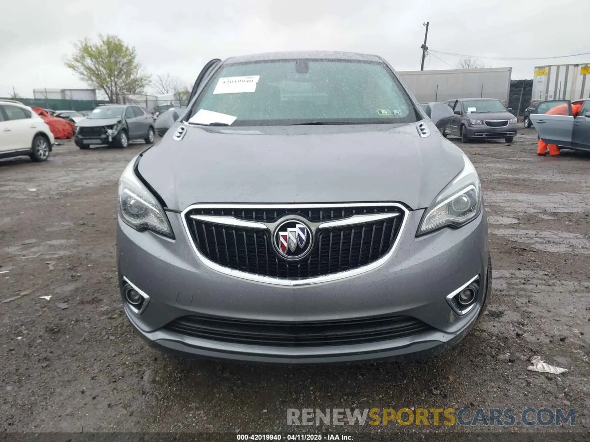 11 fotografías del automóvil dañado LRBFX1SA2KD006300 BUICK ENVISION 2019
