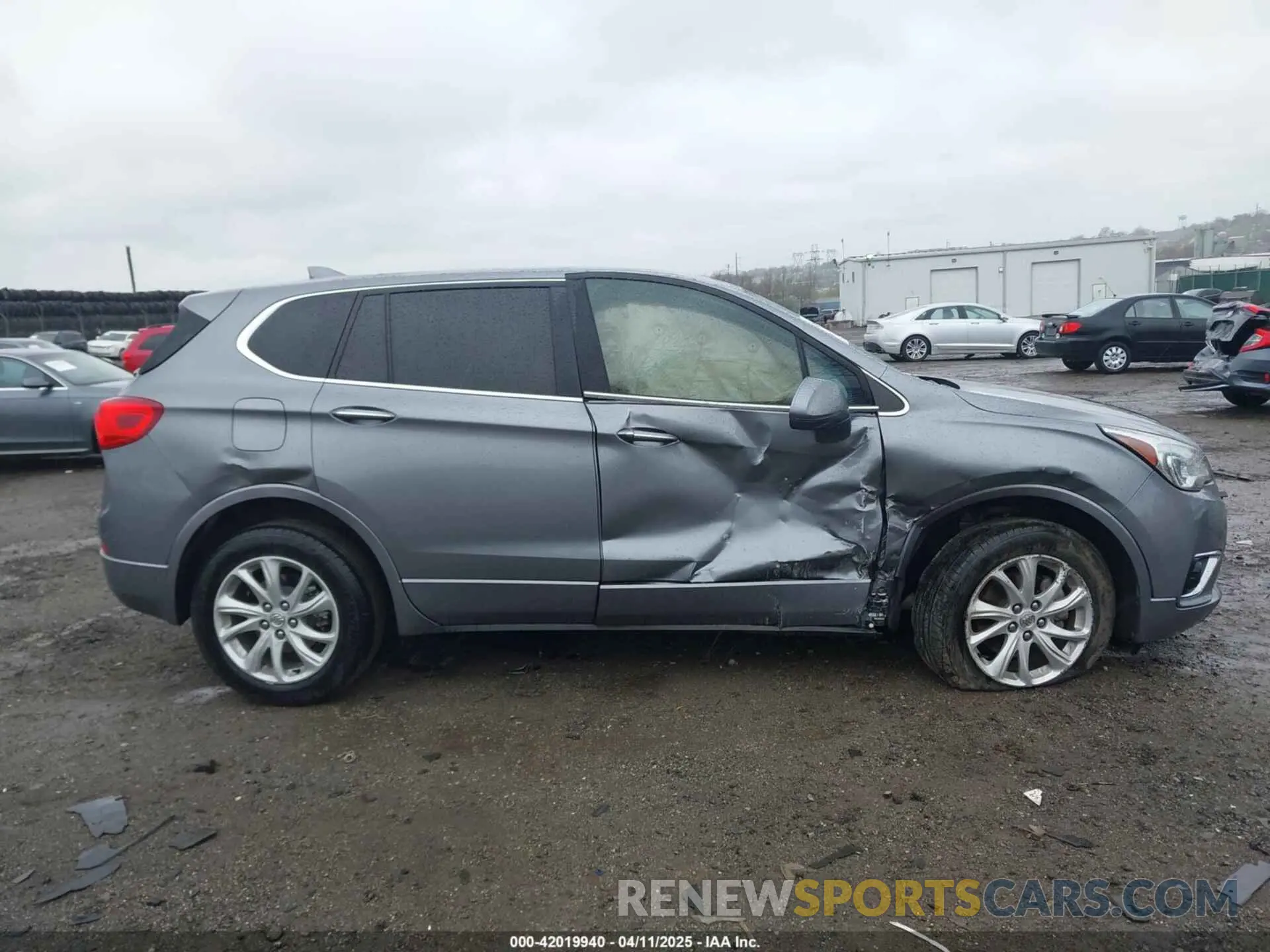12 fotografías del automóvil dañado LRBFX1SA2KD006300 BUICK ENVISION 2019