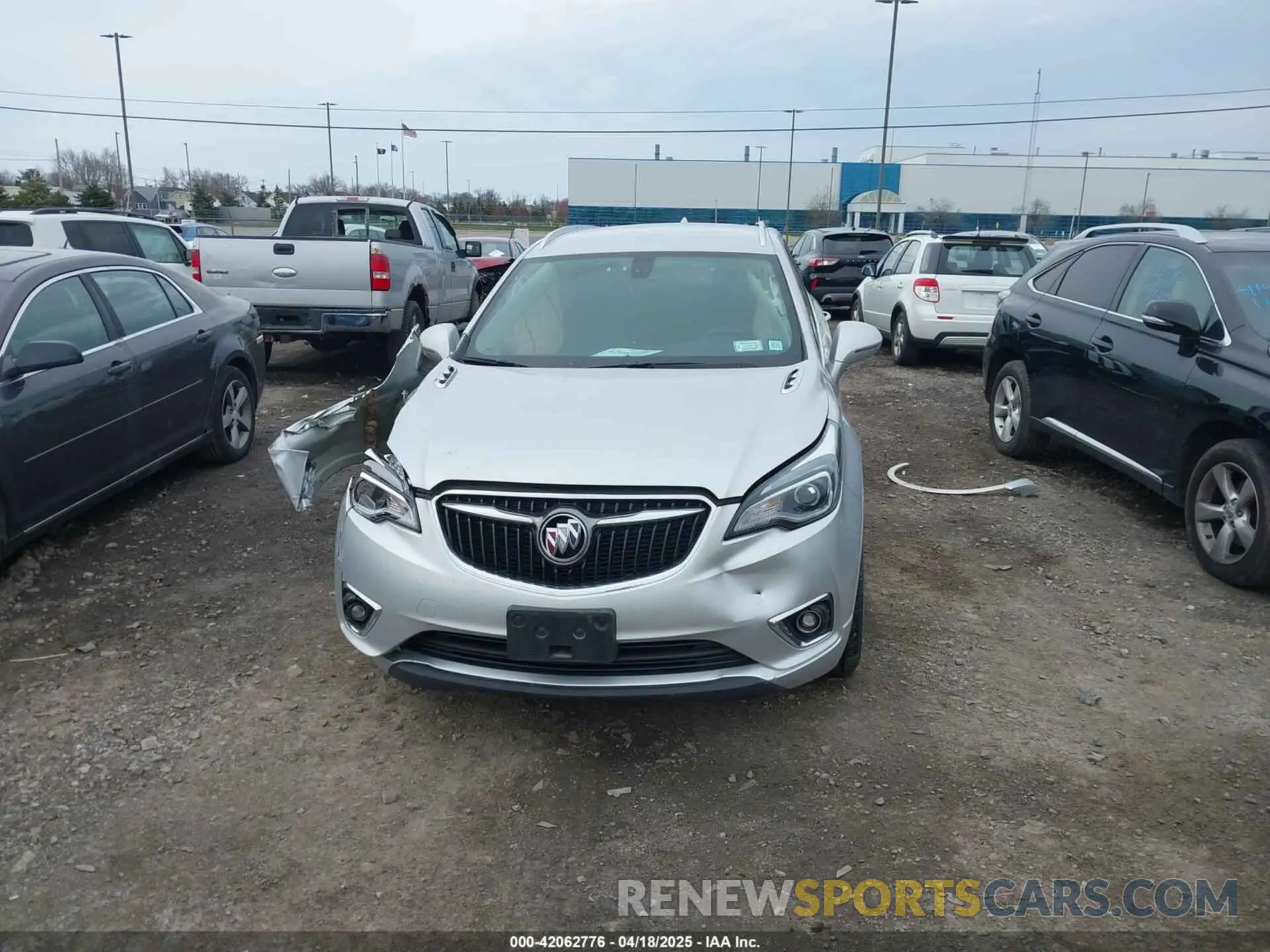 11 fotografías del automóvil dañado LRBFX2SA2KD005461 BUICK ENVISION 2019