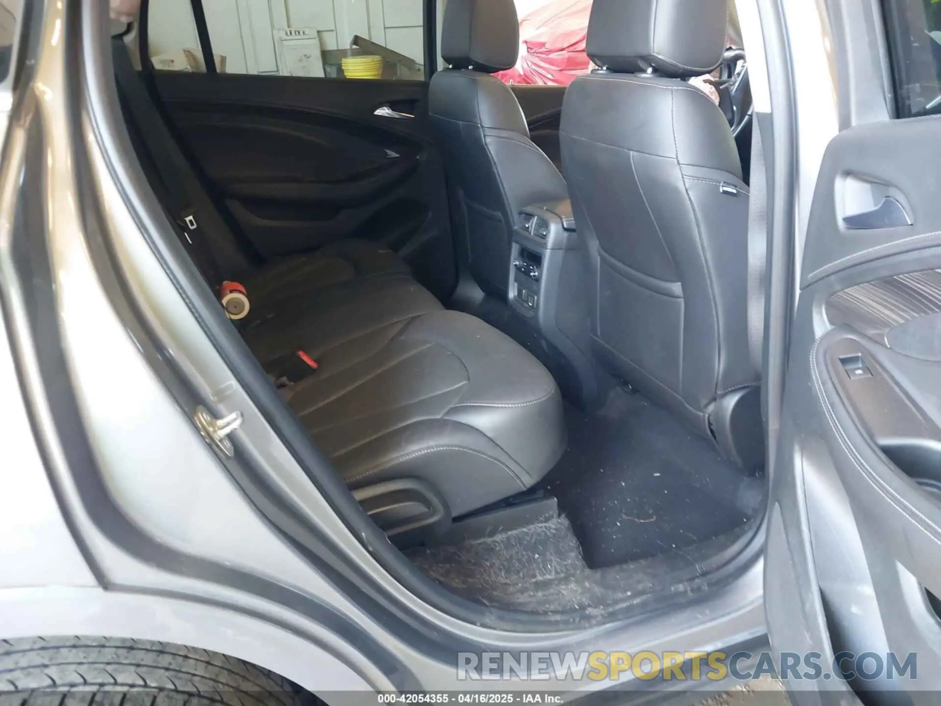 8 fotografías del automóvil dañado LRBFX2SA6KD016267 BUICK ENVISION 2019