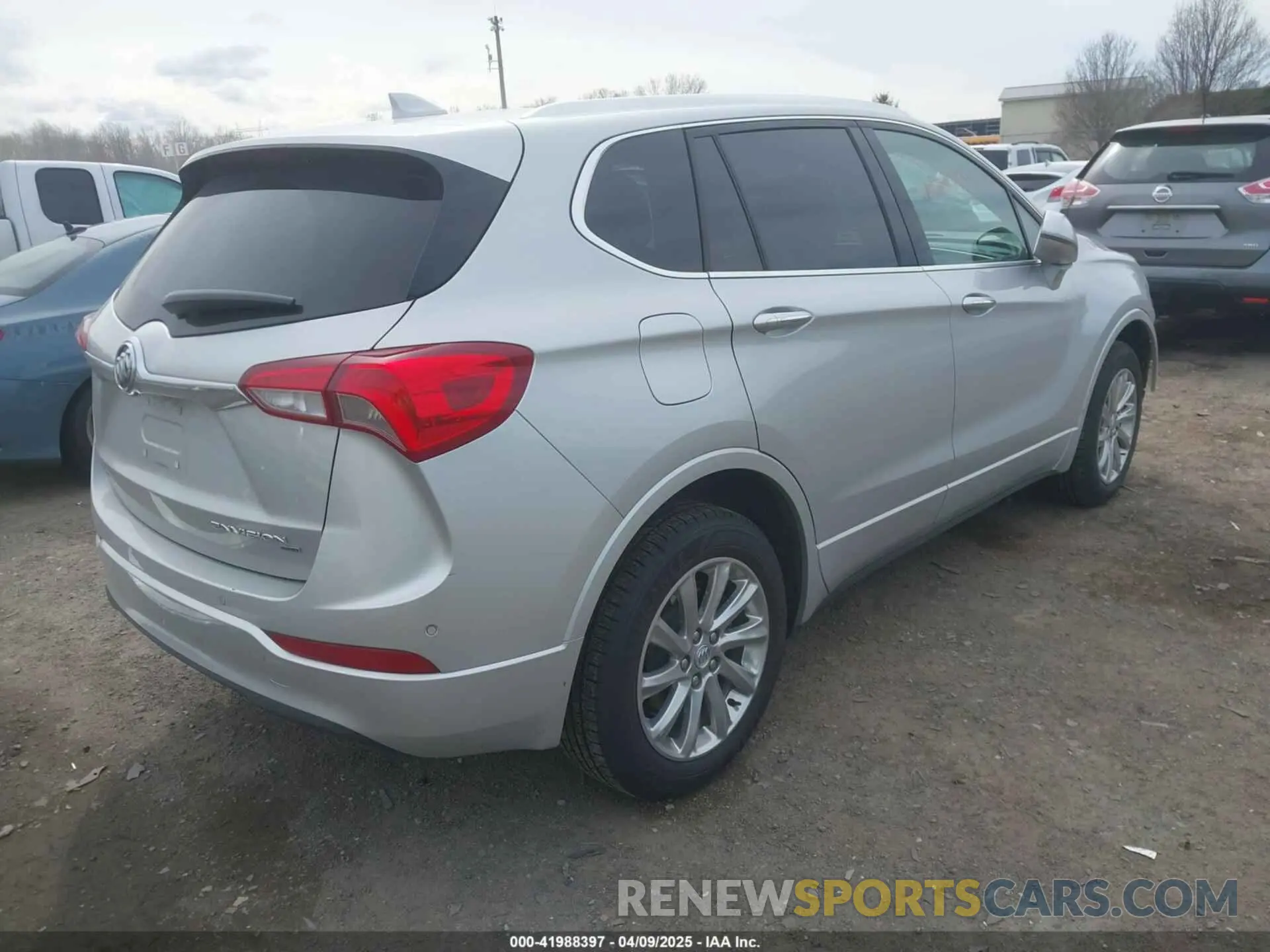 4 fotografías del automóvil dañado LRBFX2SA6KD091048 BUICK ENVISION 2019