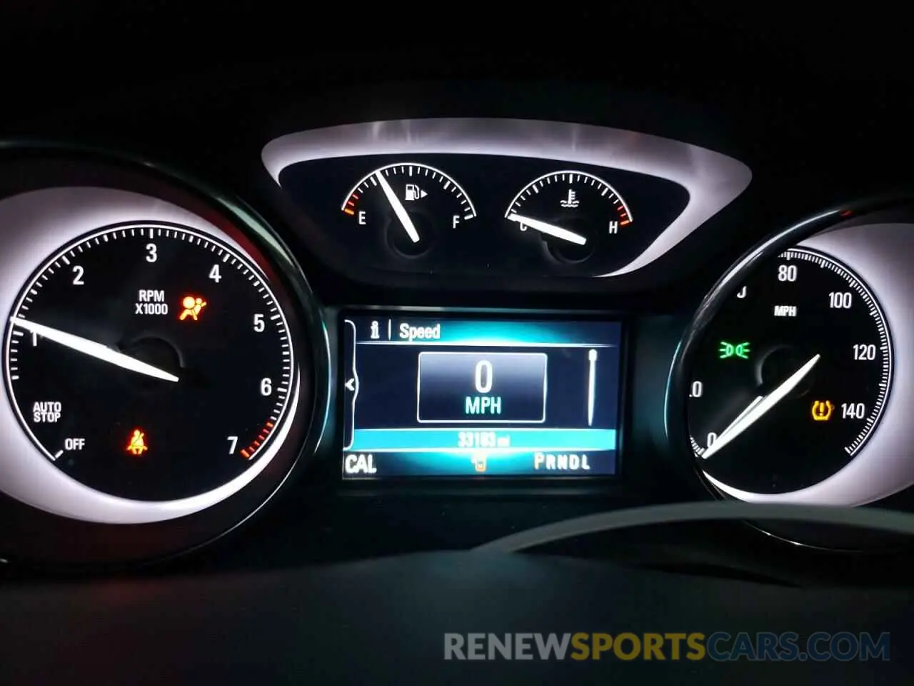 9 fotografías del automóvil dañado LRBFX2SA9KD144289 BUICK ENVISION 2019