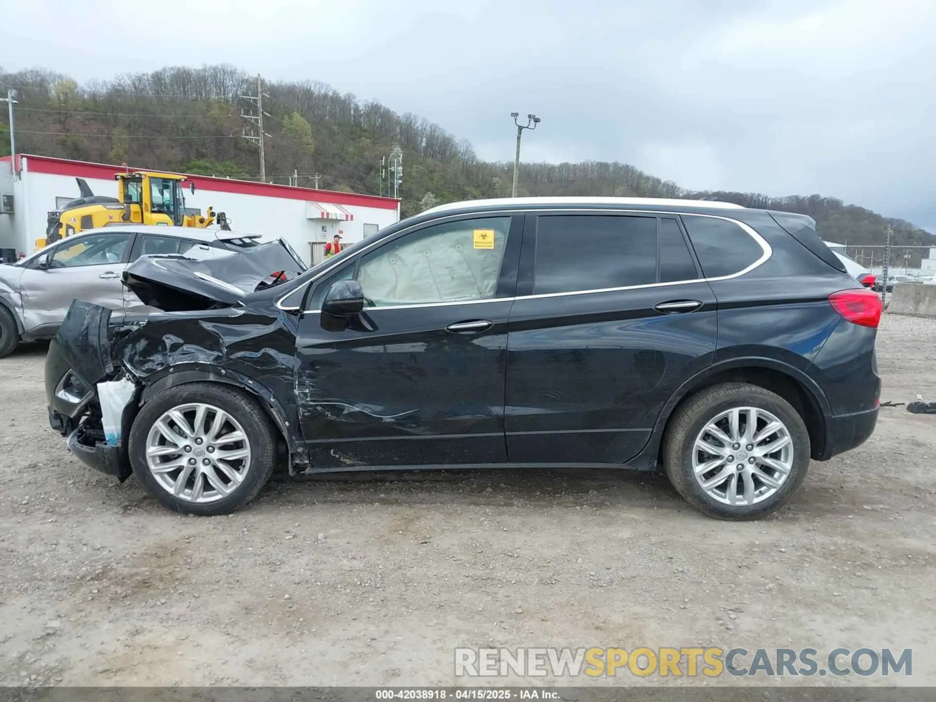 15 fotografías del automóvil dañado LRBFX3SXXKD014919 BUICK ENVISION 2019