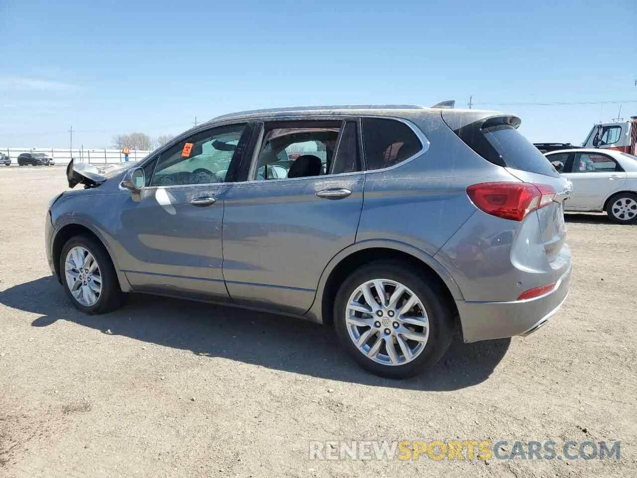 2 fotografías del automóvil dañado LRBFX4SX2KD034099 BUICK ENVISION 2019