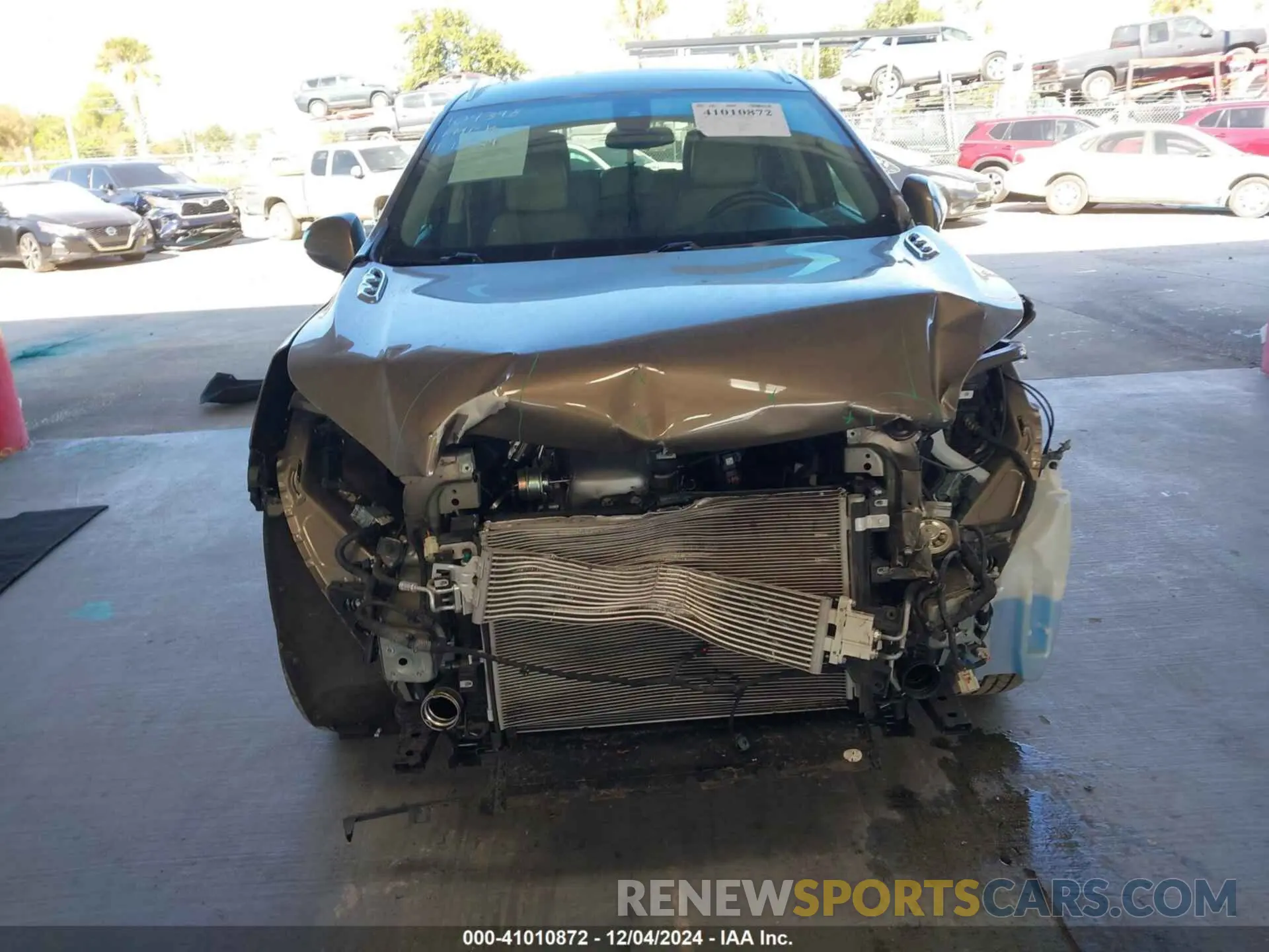 13 fotografías del automóvil dañado LRBFX4SX9KD008597 BUICK ENVISION 2019