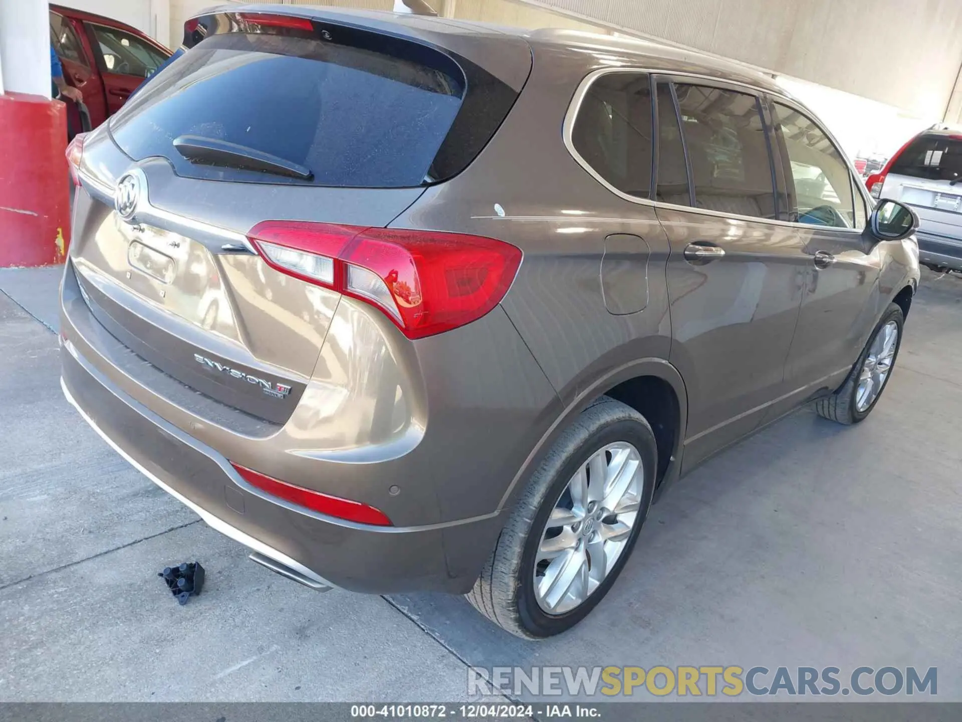 4 fotografías del automóvil dañado LRBFX4SX9KD008597 BUICK ENVISION 2019