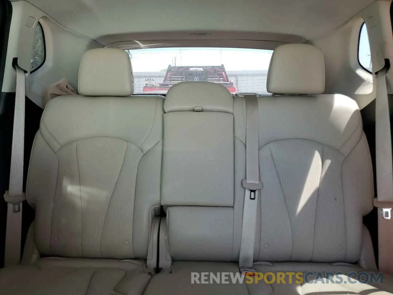 10 fotografías del automóvil dañado LRBFXBSA0KD003269 BUICK ENVISION 2019