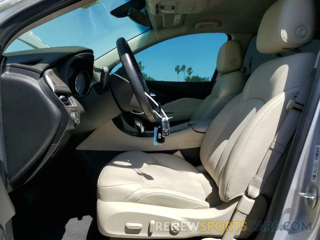 7 fotografías del automóvil dañado LRBFXBSA0KD003269 BUICK ENVISION 2019