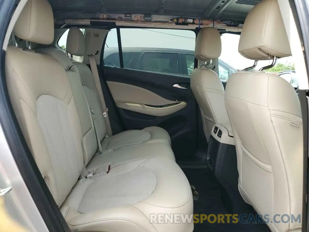 11 fotografías del automóvil dañado LRBFXBSA2KD002494 BUICK ENVISION 2019