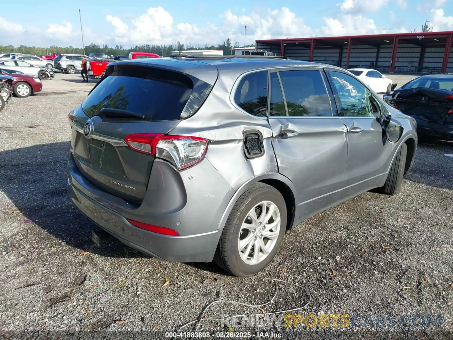 4 fotografías del automóvil dañado LRBFXBSA3KD075888 BUICK ENVISION 2019