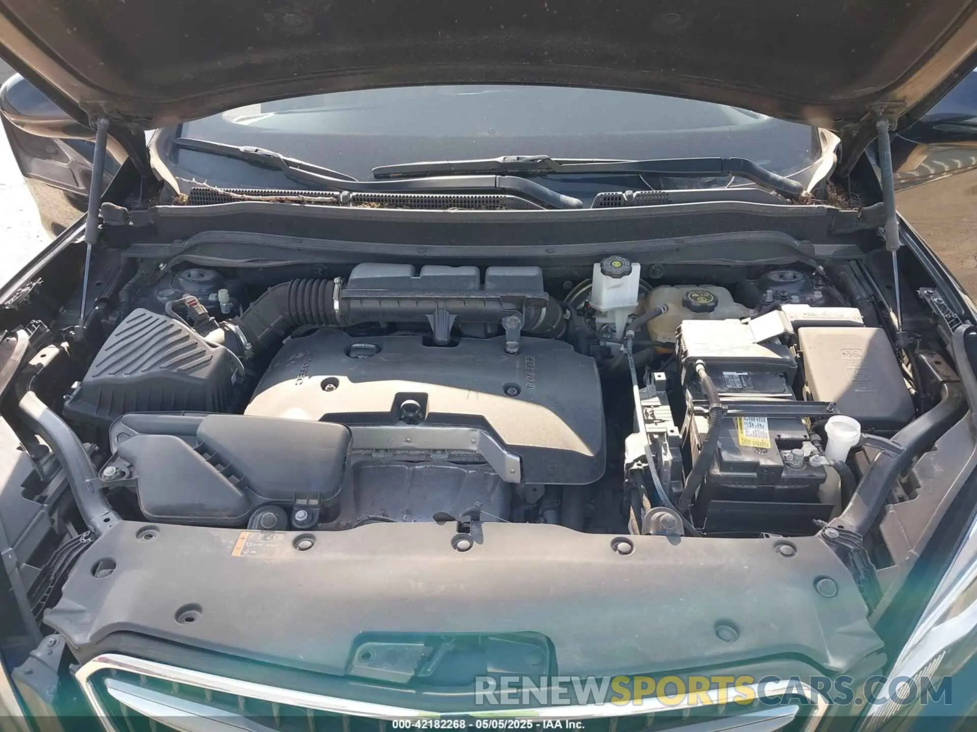 10 fotografías del automóvil dañado LRBFXBSA4KD146323 BUICK ENVISION 2019