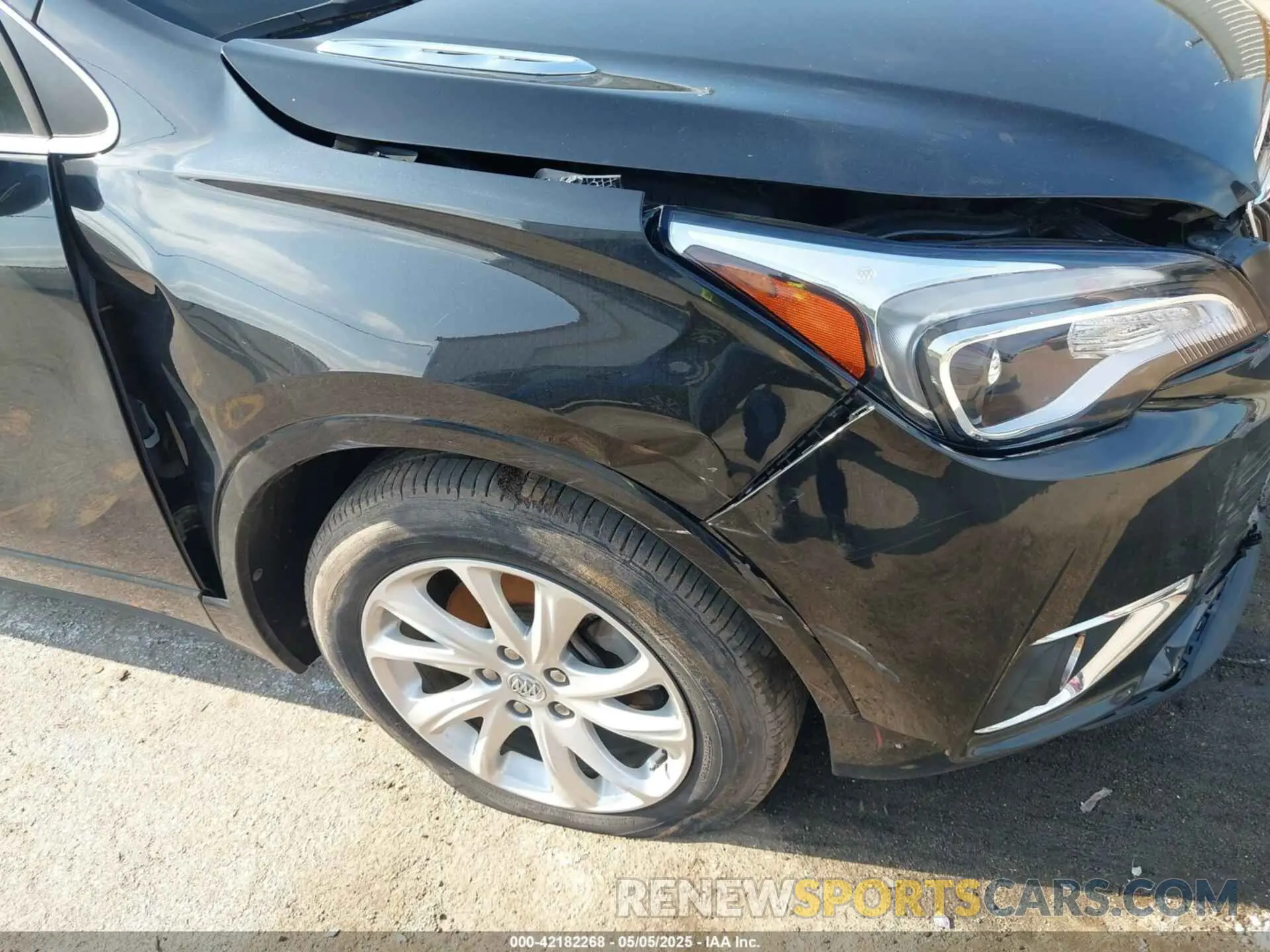 19 fotografías del automóvil dañado LRBFXBSA4KD146323 BUICK ENVISION 2019