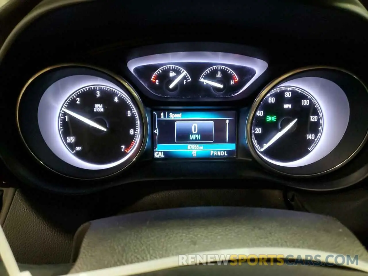 9 fotografías del automóvil dañado LRBFXBSA5KD121897 BUICK ENVISION 2019
