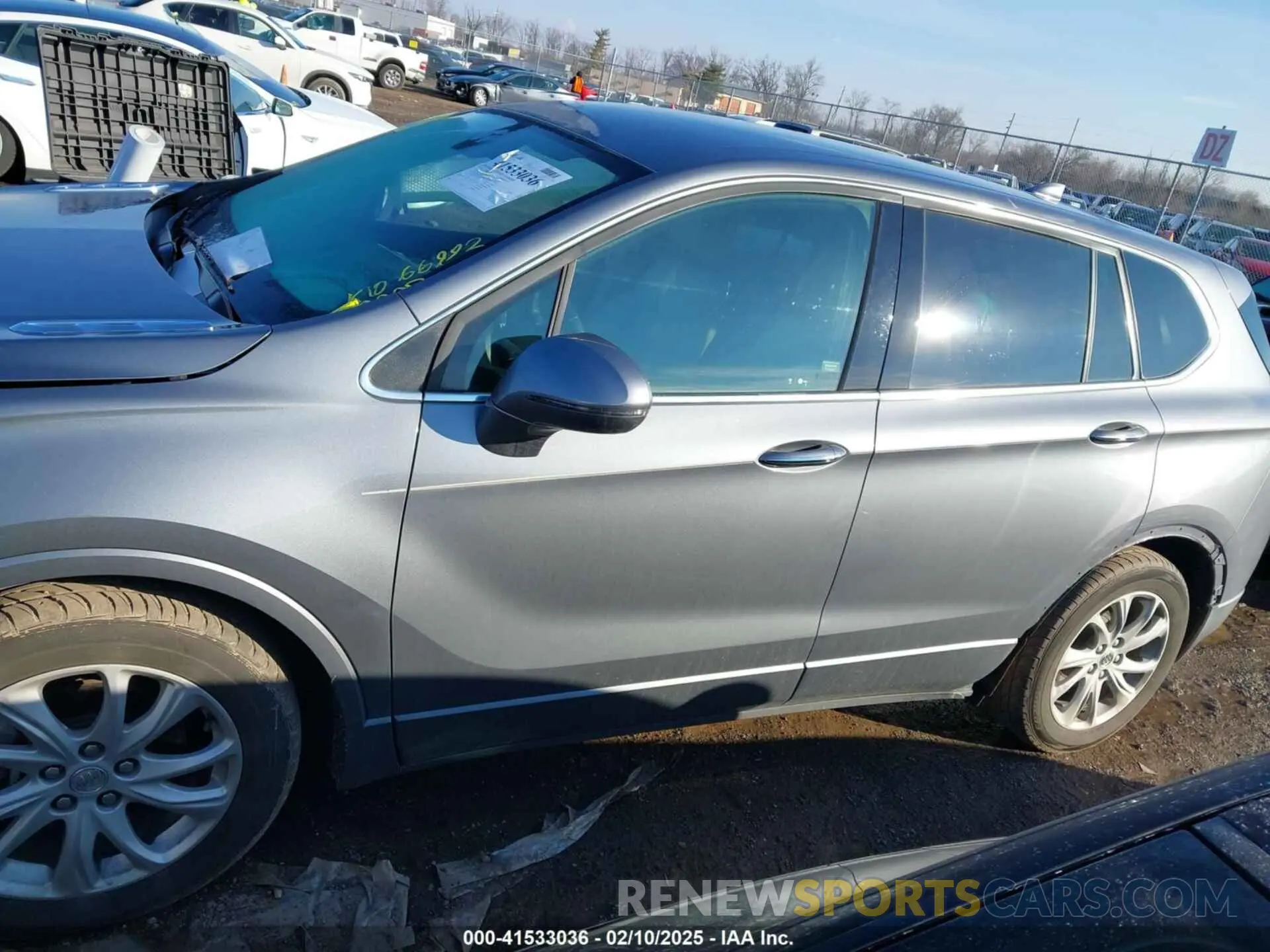 15 fotografías del automóvil dañado LRBFXBSA8KD023849 BUICK ENVISION 2019
