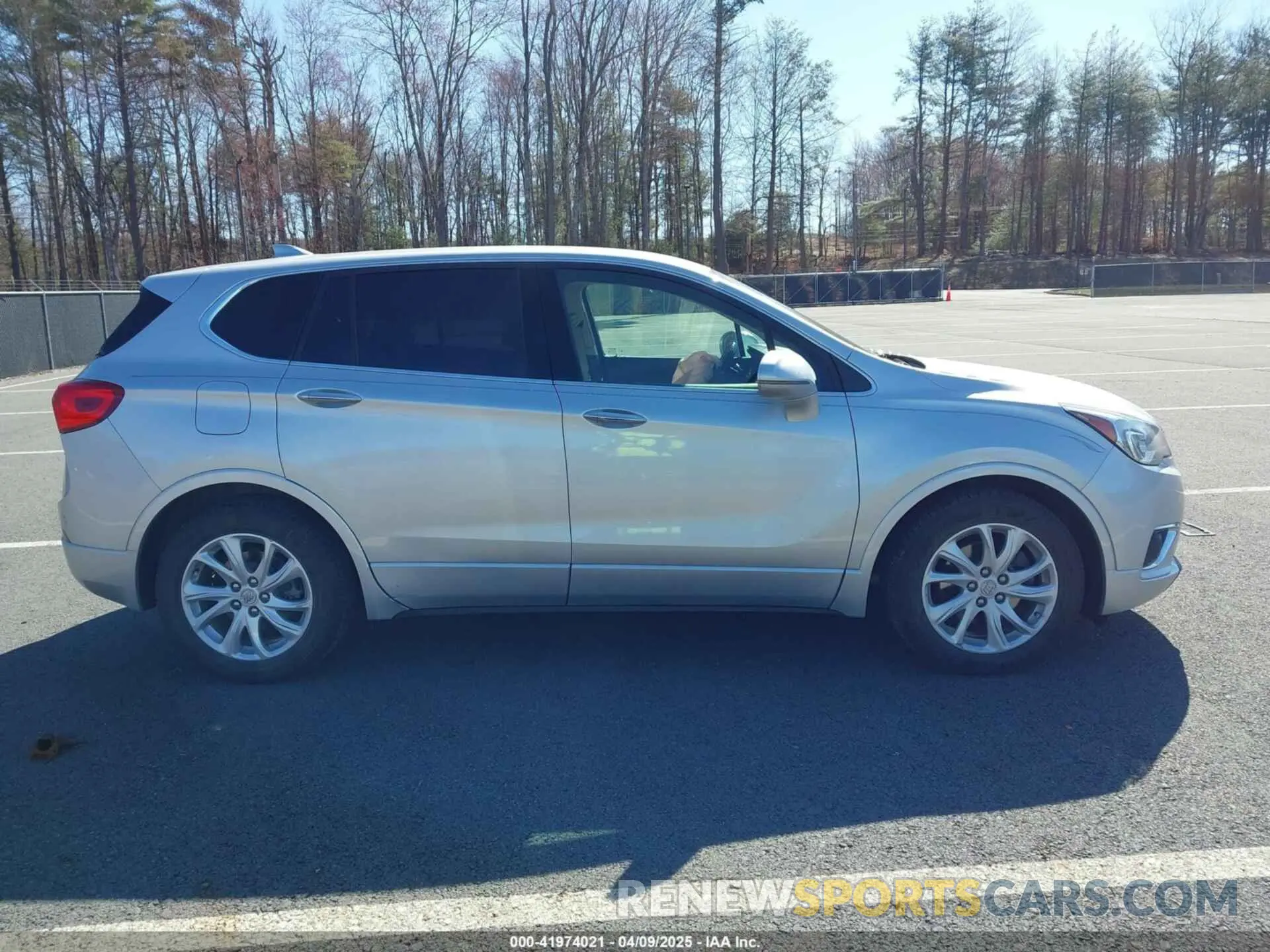 13 fotografías del automóvil dañado LRBFXBSA8KD120419 BUICK ENVISION 2019