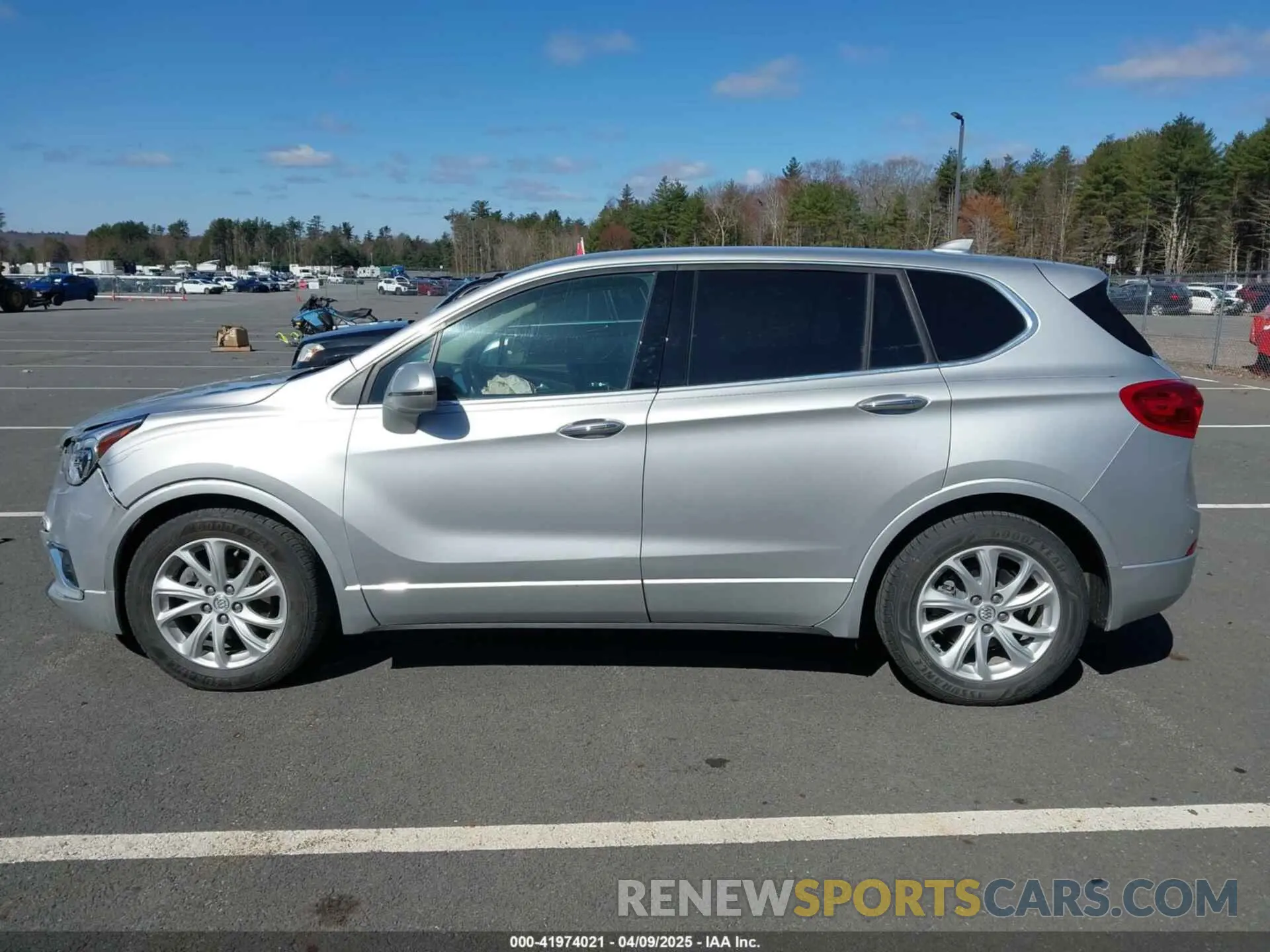 14 fotografías del automóvil dañado LRBFXBSA8KD120419 BUICK ENVISION 2019