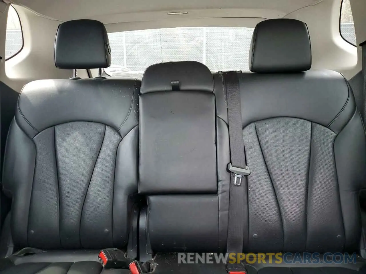 10 fotografías del automóvil dañado LRBFXCSA0KD040358 BUICK ENVISION 2019