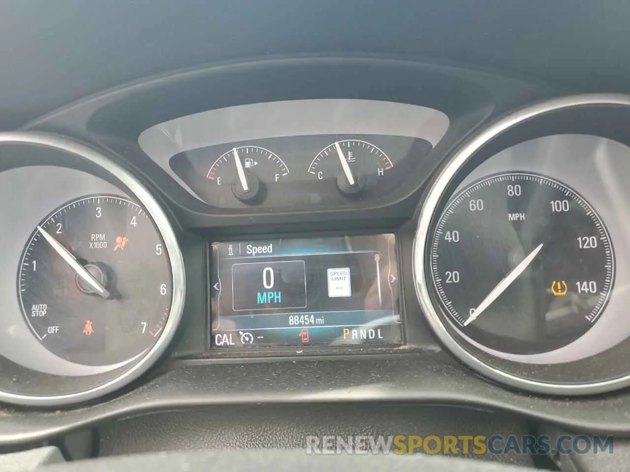 9 fotografías del automóvil dañado LRBFXCSA0KD040358 BUICK ENVISION 2019