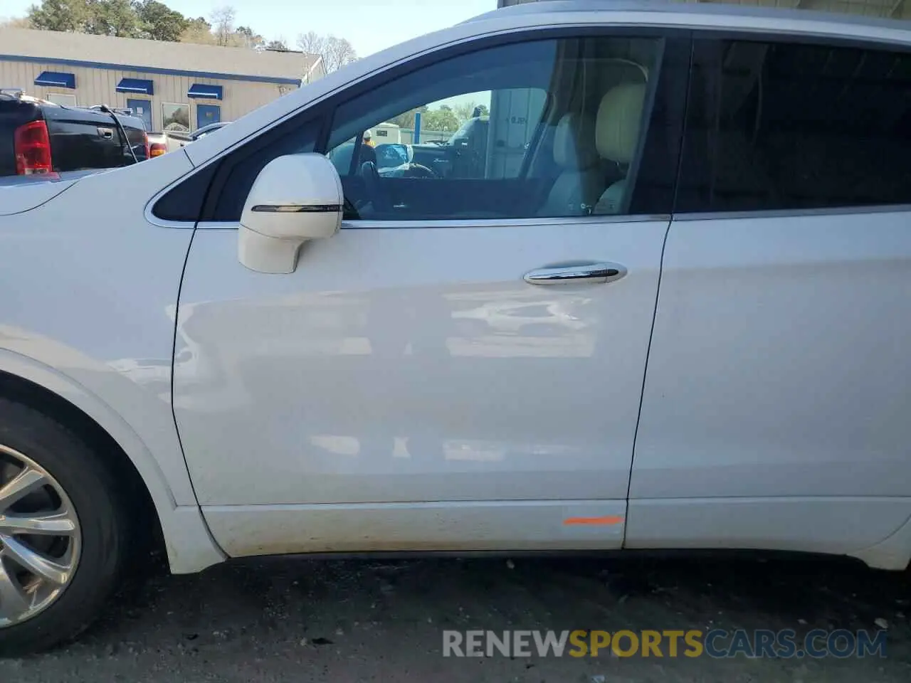 13 fotografías del automóvil dañado LRBFXCSA2KD060112 BUICK ENVISION 2019