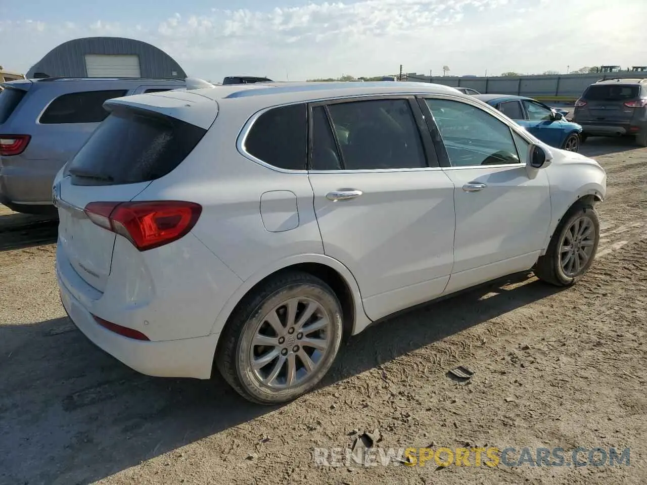 3 fotografías del automóvil dañado LRBFXCSA5KD006223 BUICK ENVISION 2019