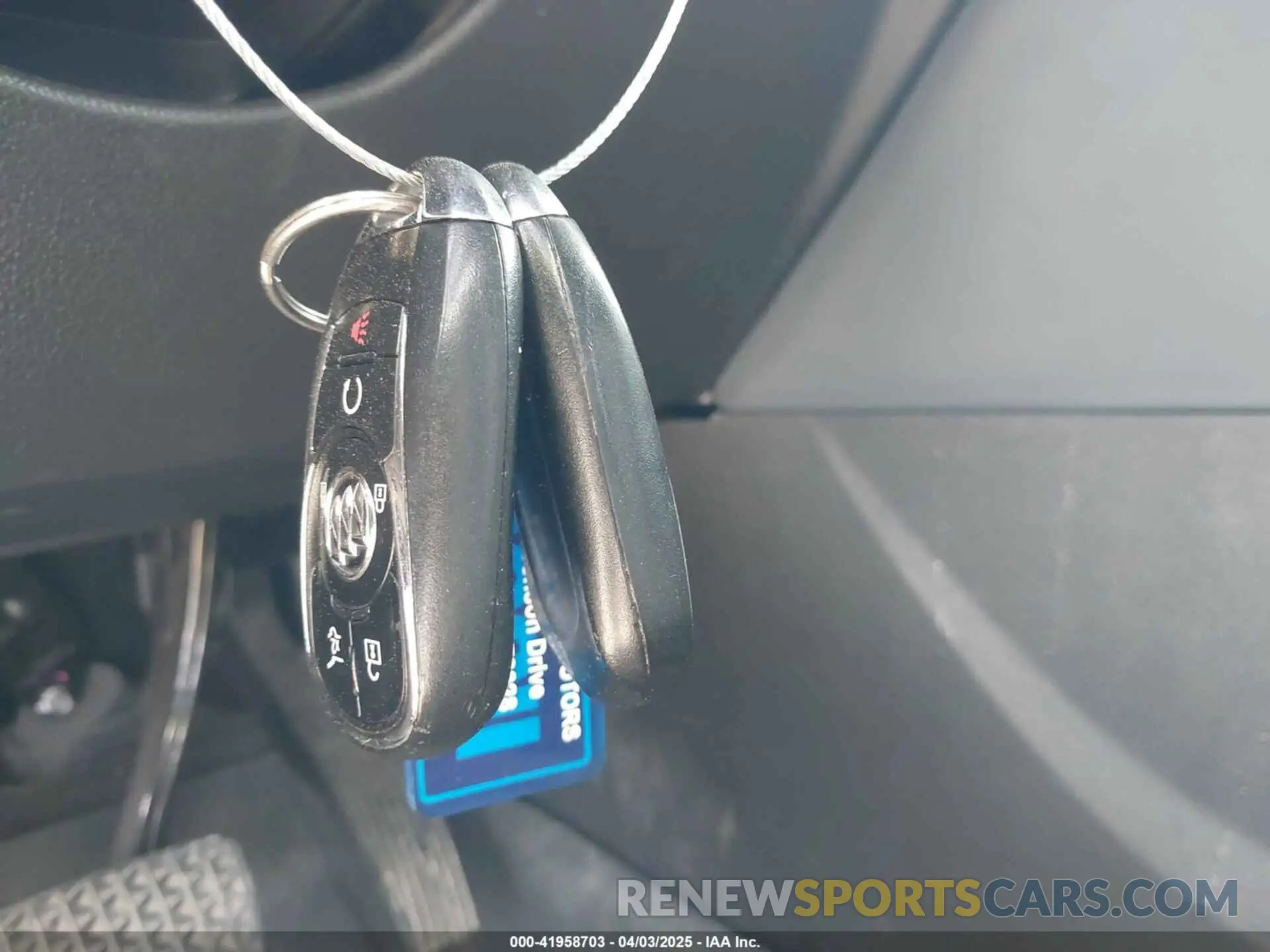 11 fotografías del automóvil dañado LRBFXCSA5KD012619 BUICK ENVISION 2019