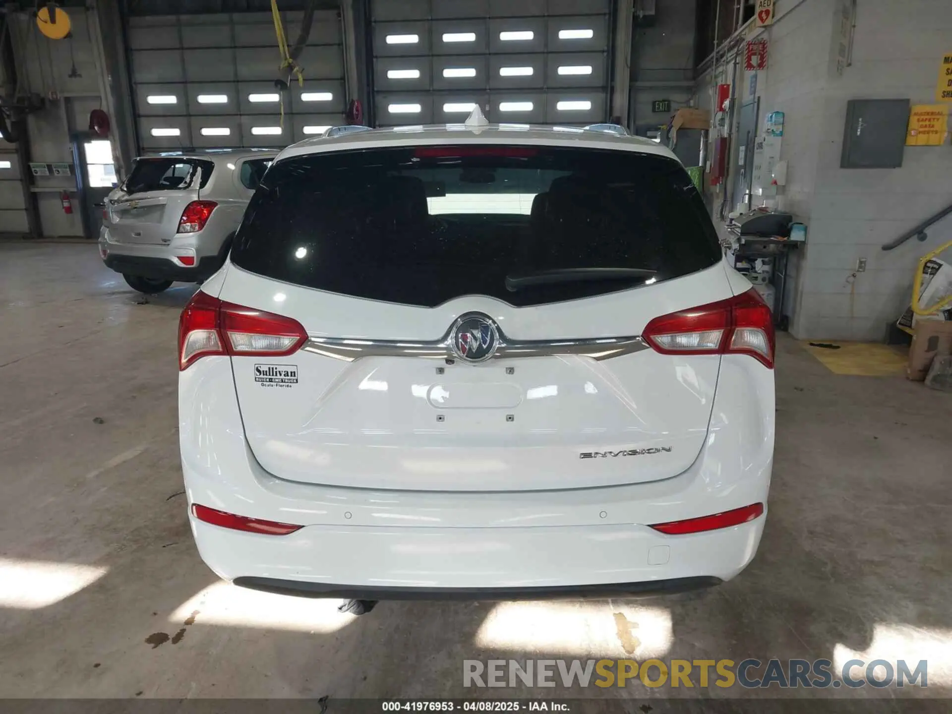 16 fotografías del automóvil dañado LRBFXCSA5KD020705 BUICK ENVISION 2019