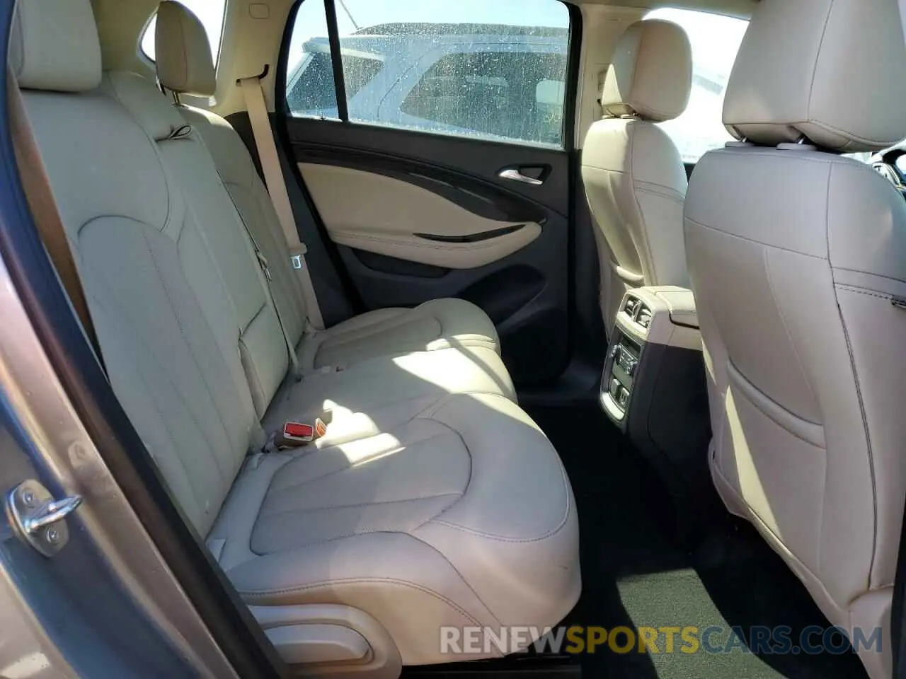 11 fotografías del automóvil dañado LRBFXCSA6KD014282 BUICK ENVISION 2019