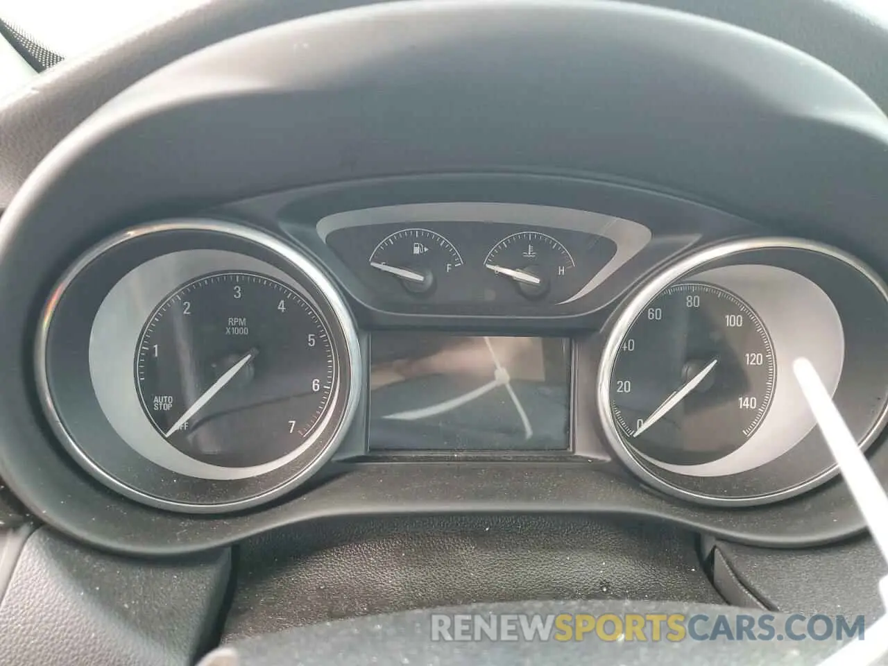 9 fotografías del automóvil dañado LRBFXCSA6KD014282 BUICK ENVISION 2019
