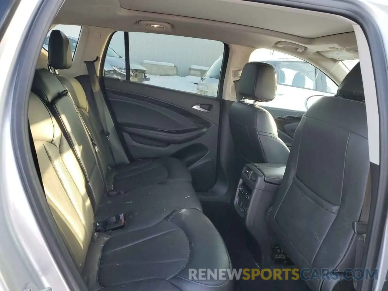 11 fotografías del automóvil dañado LRBFXCSA6KD019319 BUICK ENVISION 2019