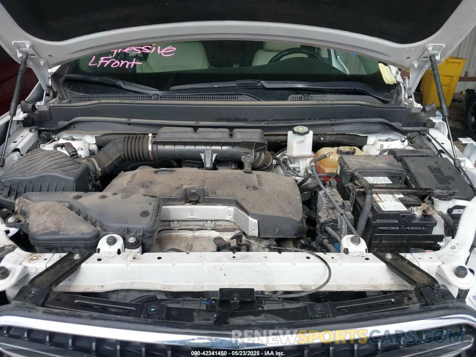 10 fotografías del automóvil dañado LRBFXCSA6KD128461 BUICK ENVISION 2019