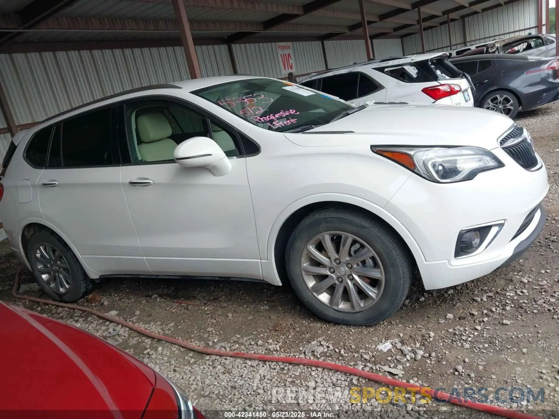13 fotografías del automóvil dañado LRBFXCSA6KD128461 BUICK ENVISION 2019