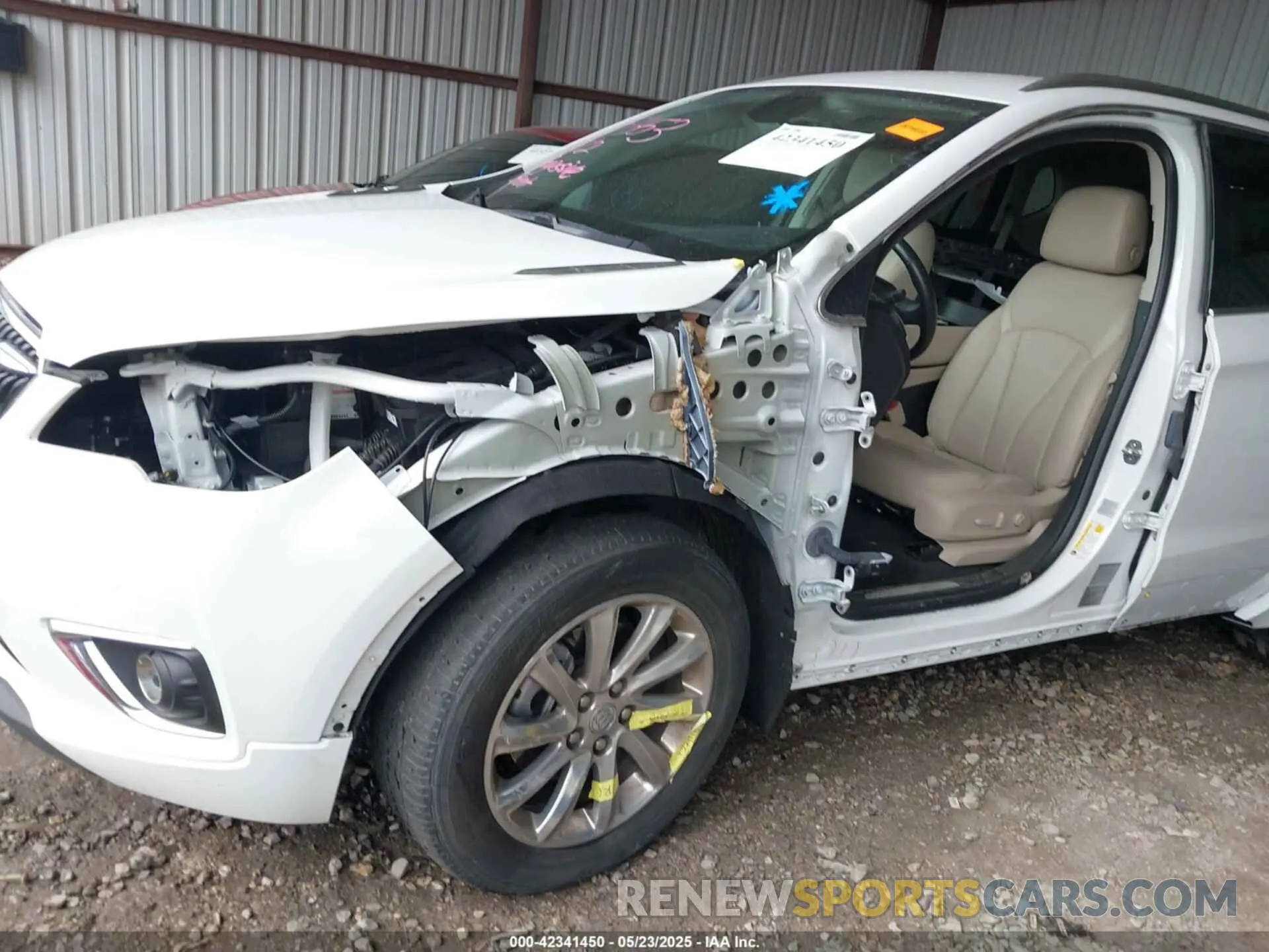 17 fotografías del automóvil dañado LRBFXCSA6KD128461 BUICK ENVISION 2019