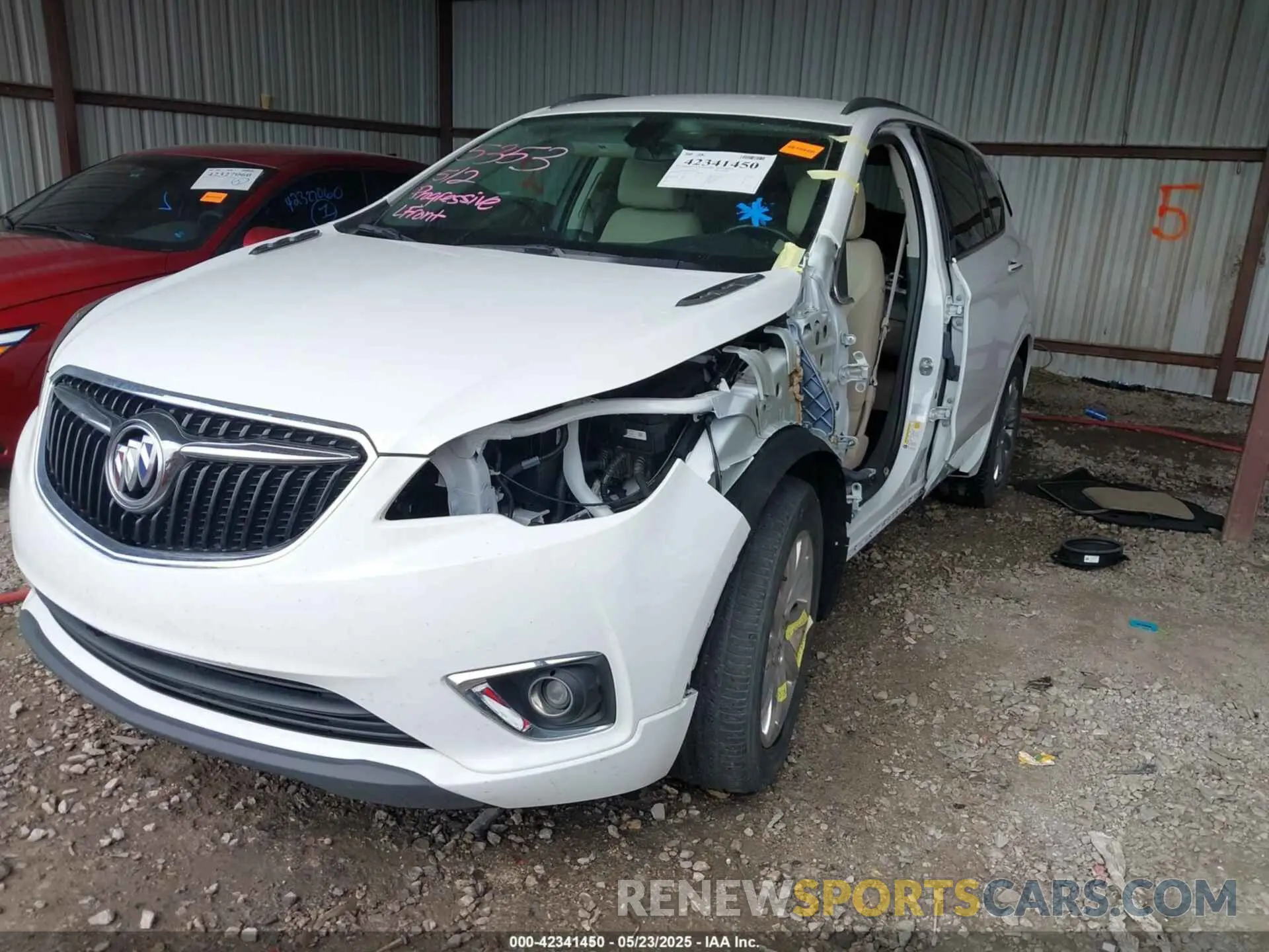 2 fotografías del automóvil dañado LRBFXCSA6KD128461 BUICK ENVISION 2019