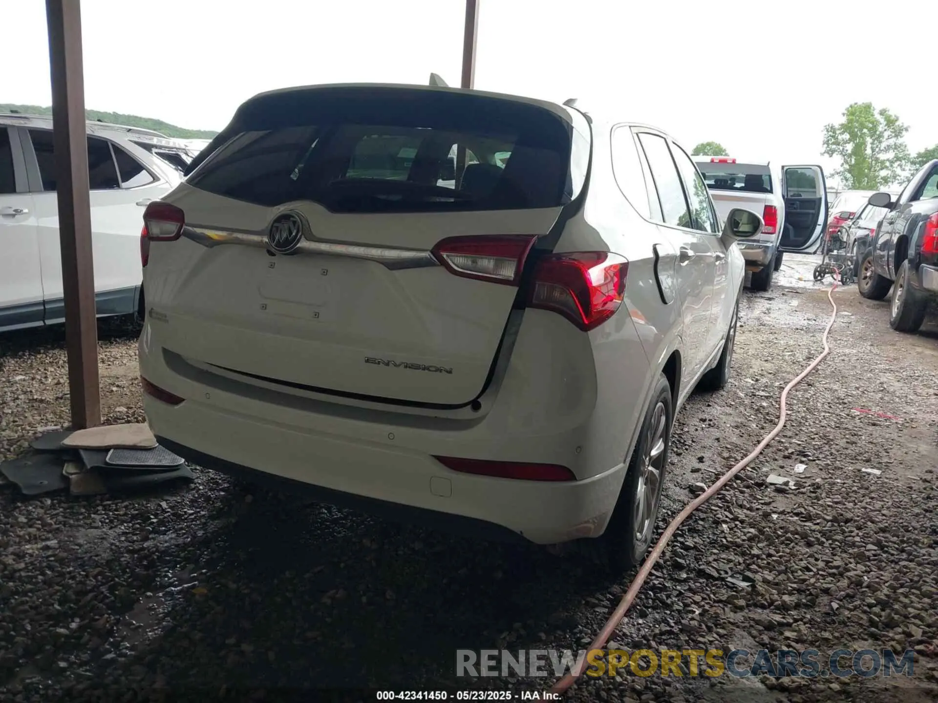 4 fotografías del automóvil dañado LRBFXCSA6KD128461 BUICK ENVISION 2019