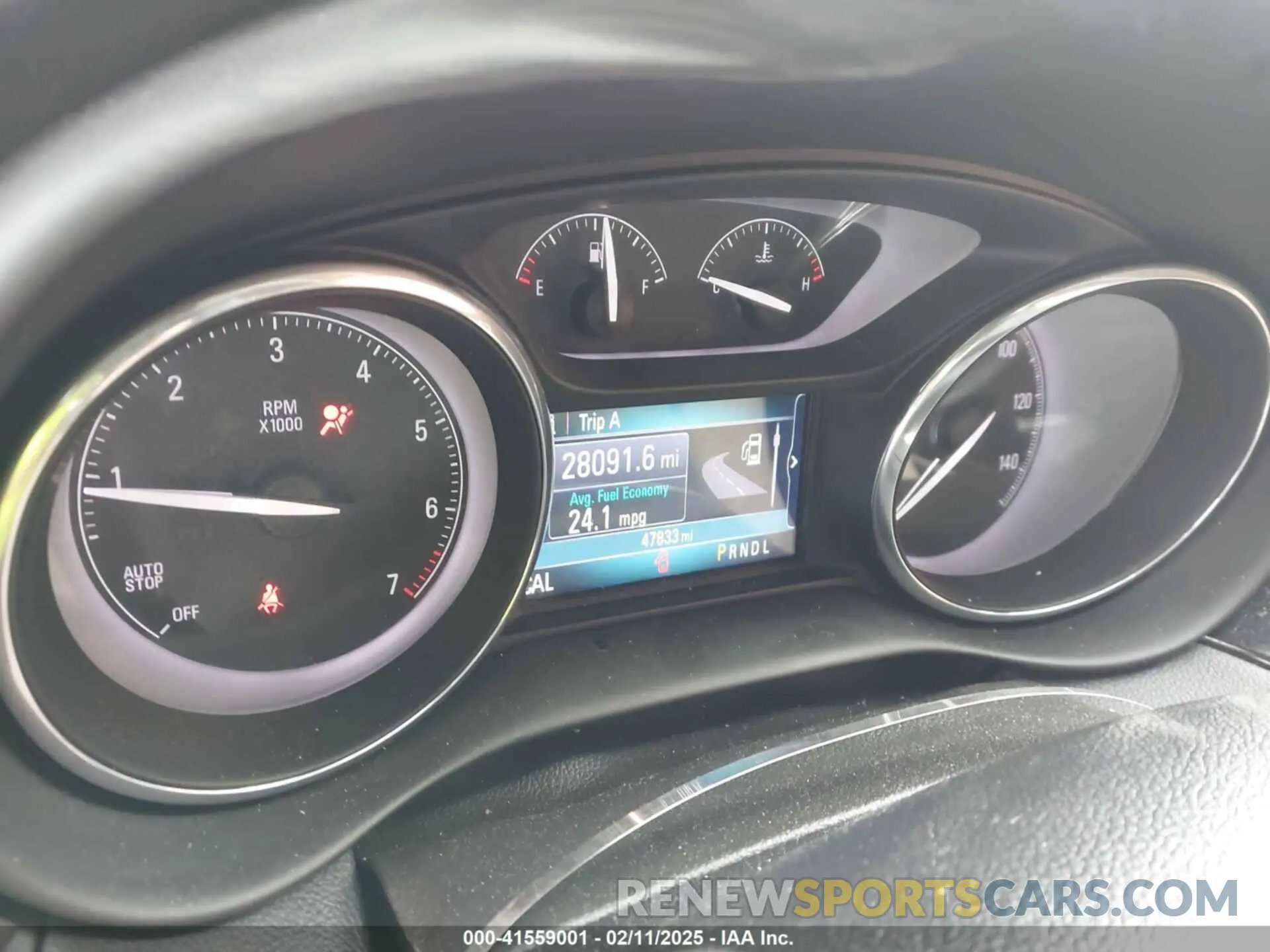 15 fotografías del automóvil dañado LRBFXCSA7KD006479 BUICK ENVISION 2019