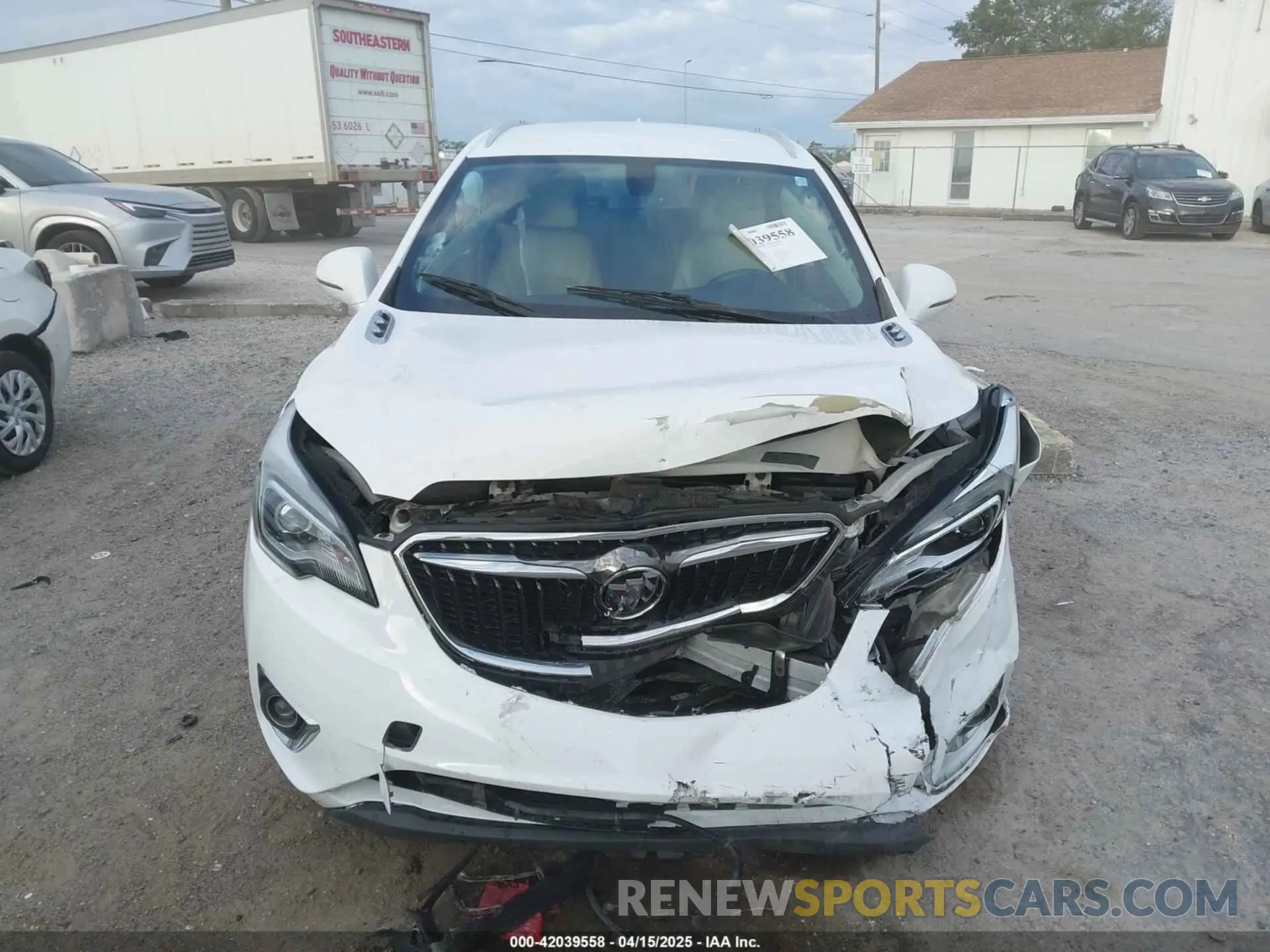 12 fotografías del automóvil dañado LRBFXCSA7KD015442 BUICK ENVISION 2019