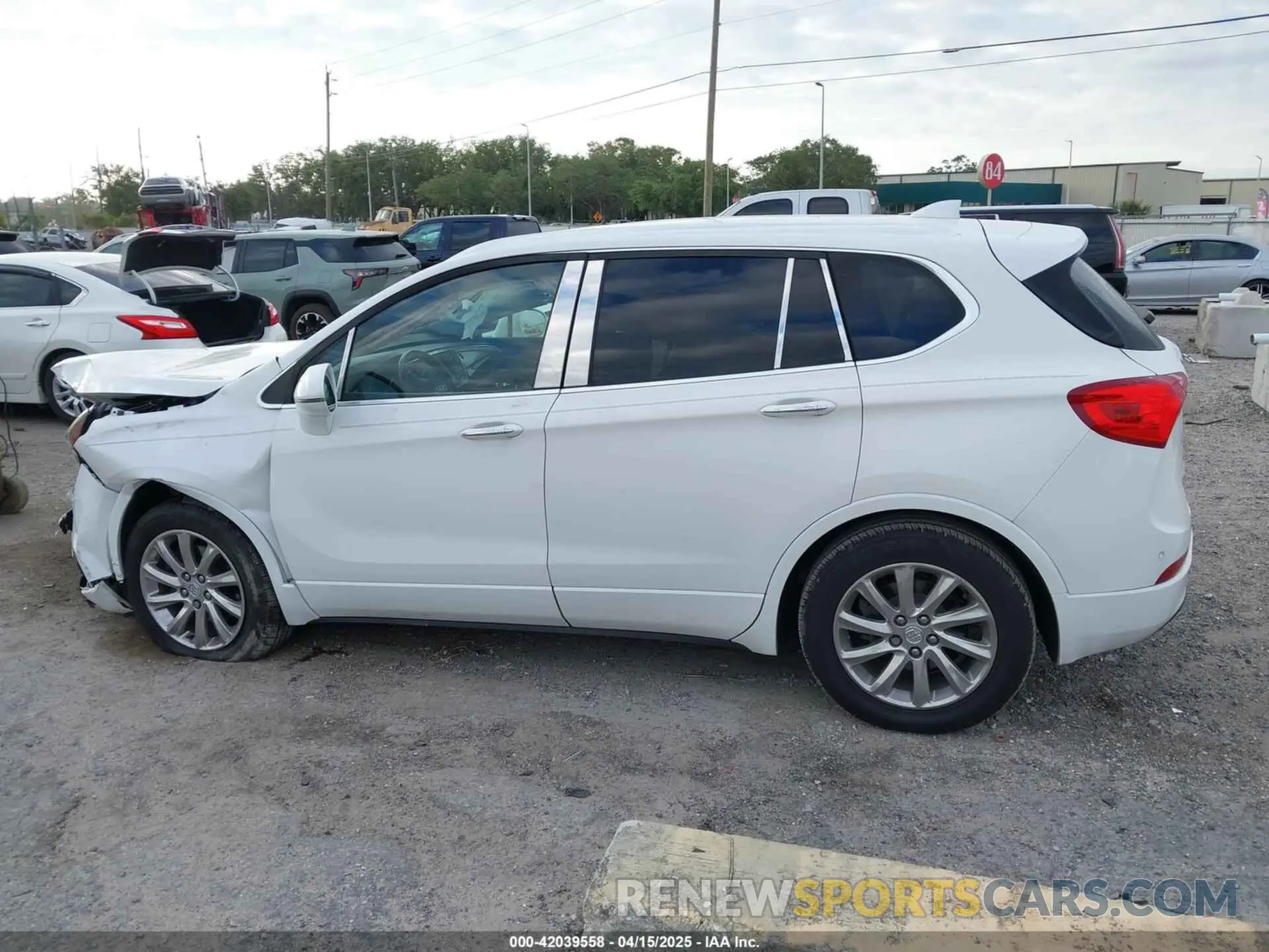 14 fotografías del automóvil dañado LRBFXCSA7KD015442 BUICK ENVISION 2019