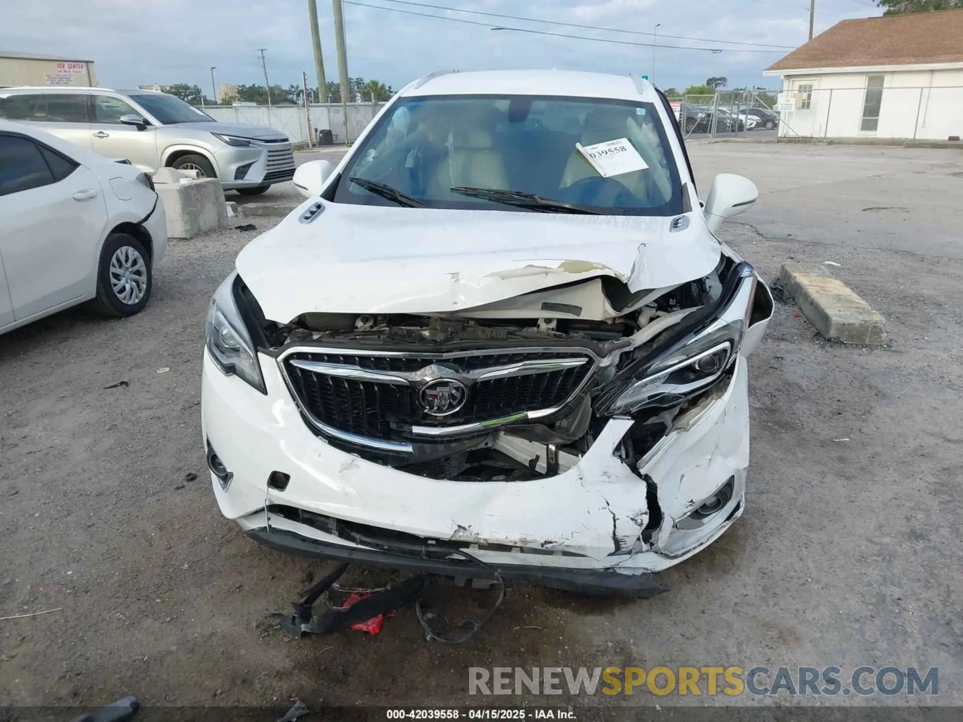 6 fotografías del automóvil dañado LRBFXCSA7KD015442 BUICK ENVISION 2019